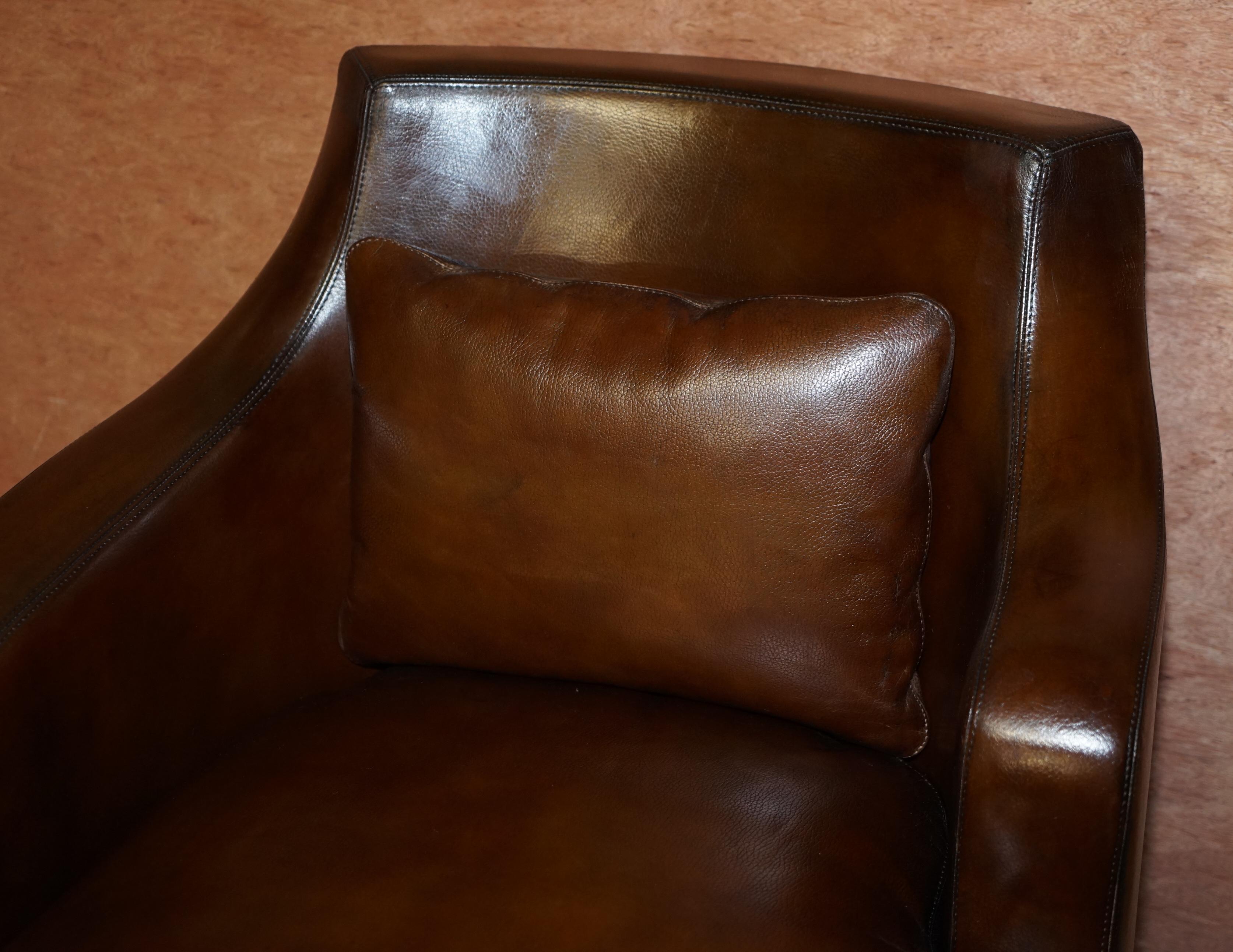 Fauteuil de salon en cuir marron italien Promemoria Gioconda restauré et rare en vente 8