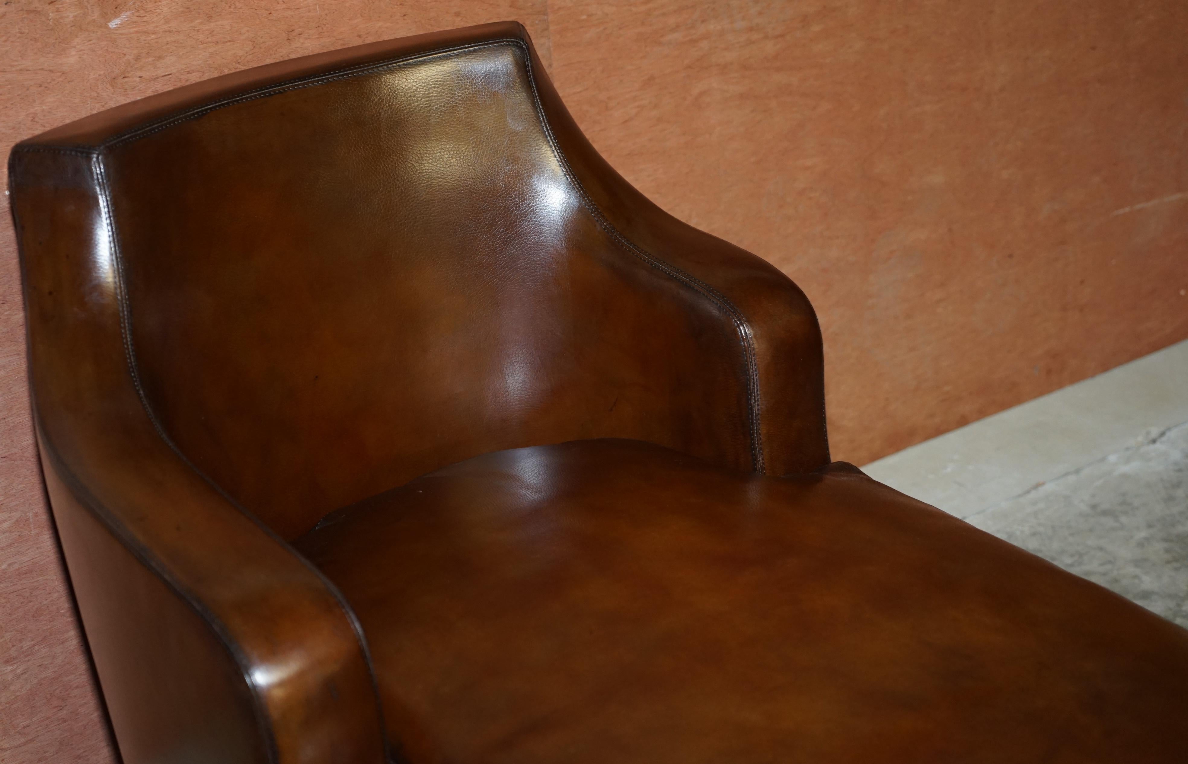 Fauteuil de salon en cuir marron italien Promemoria Gioconda restauré et rare en vente 11
