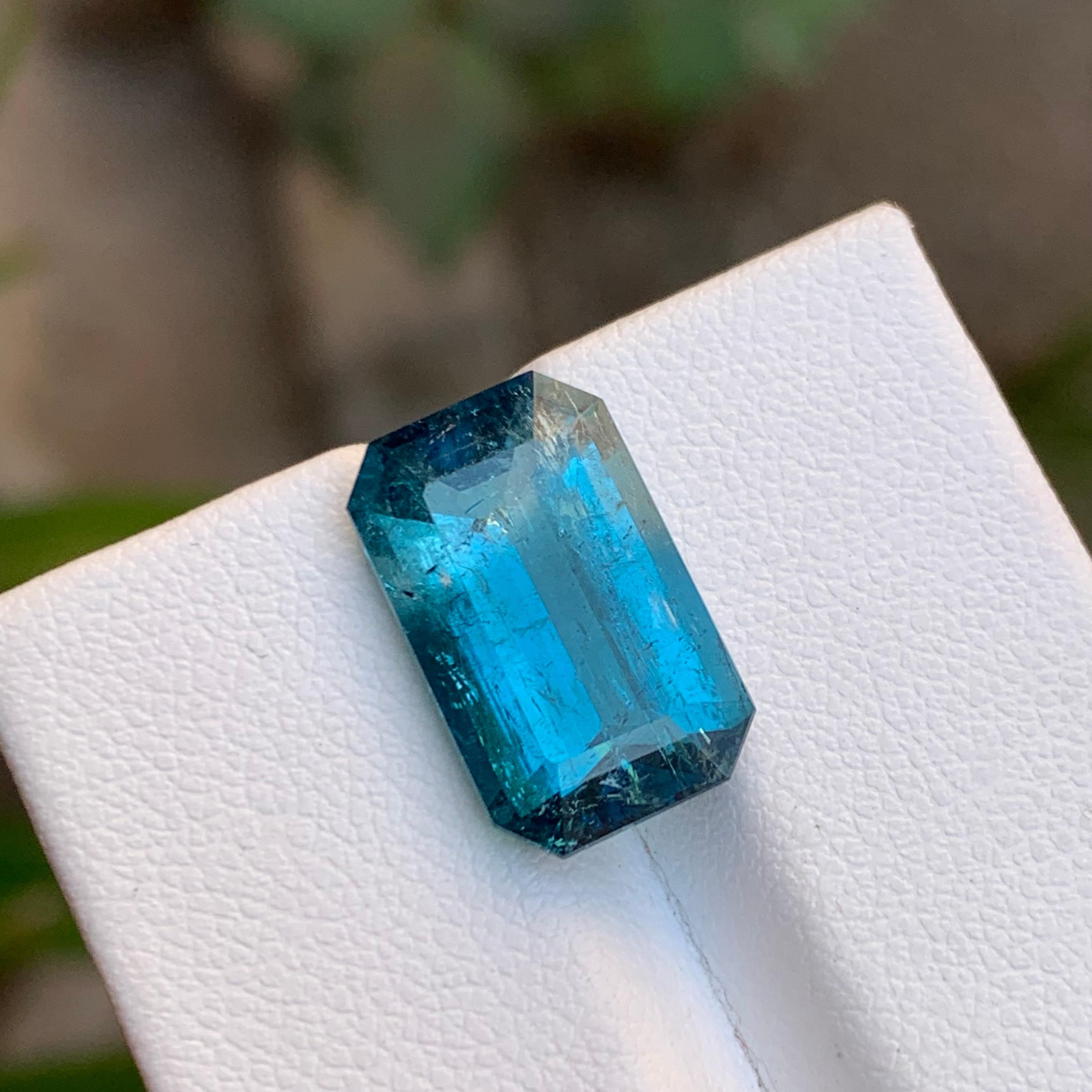 Rare Rich Electric Blue Tourmaline Gemstone 7.20 Ct Emerald Cut for Ring/Pendant For Sale 6