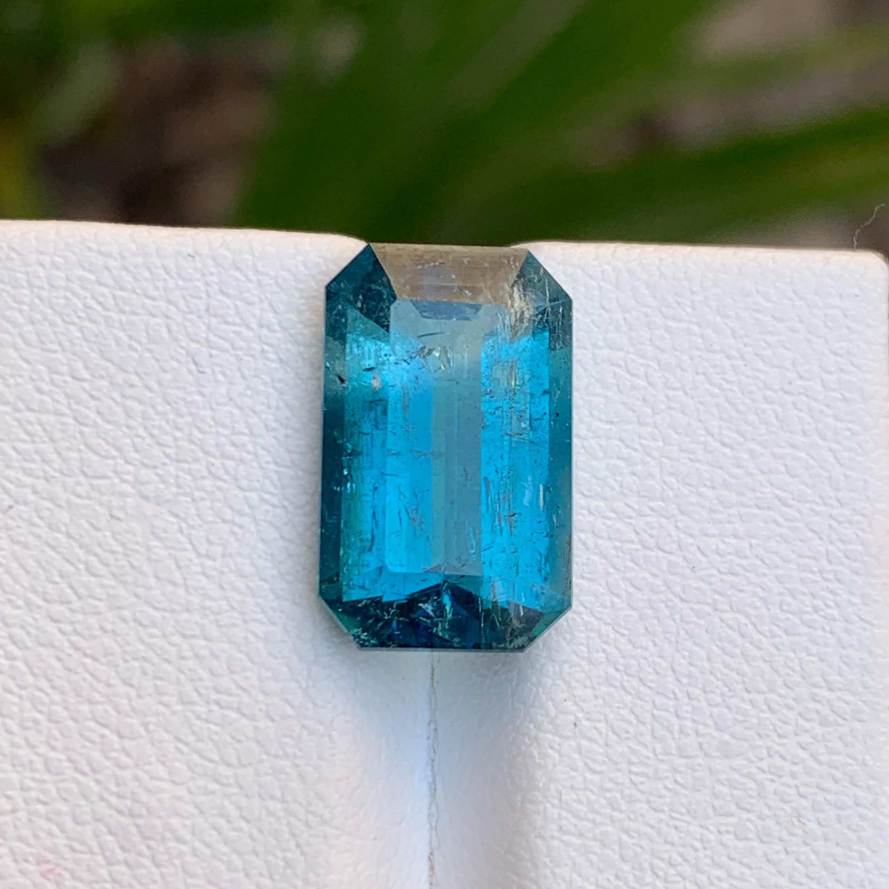 Rare Rich Electric Blue Tourmaline Gemstone 7.20 Ct Emerald Cut for Ring/Pendant For Sale 8