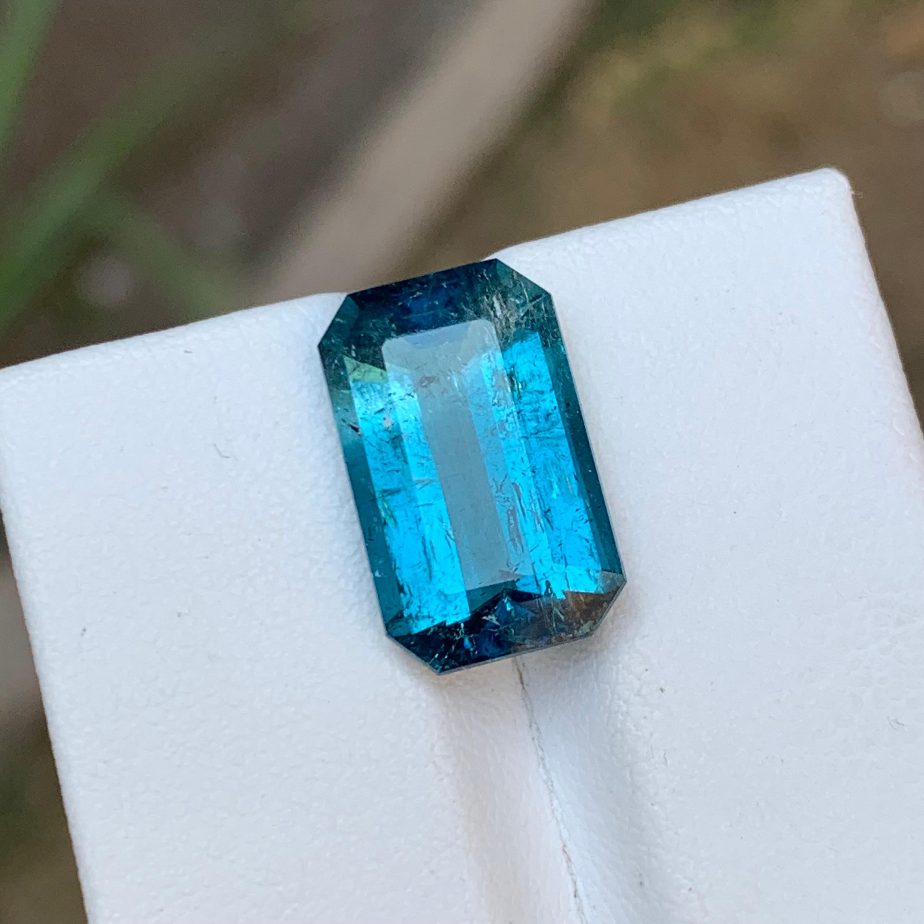 Rare Rich Electric Blue Tourmaline Gemstone 7.20 Ct Emerald Cut for Ring/Pendant For Sale 9