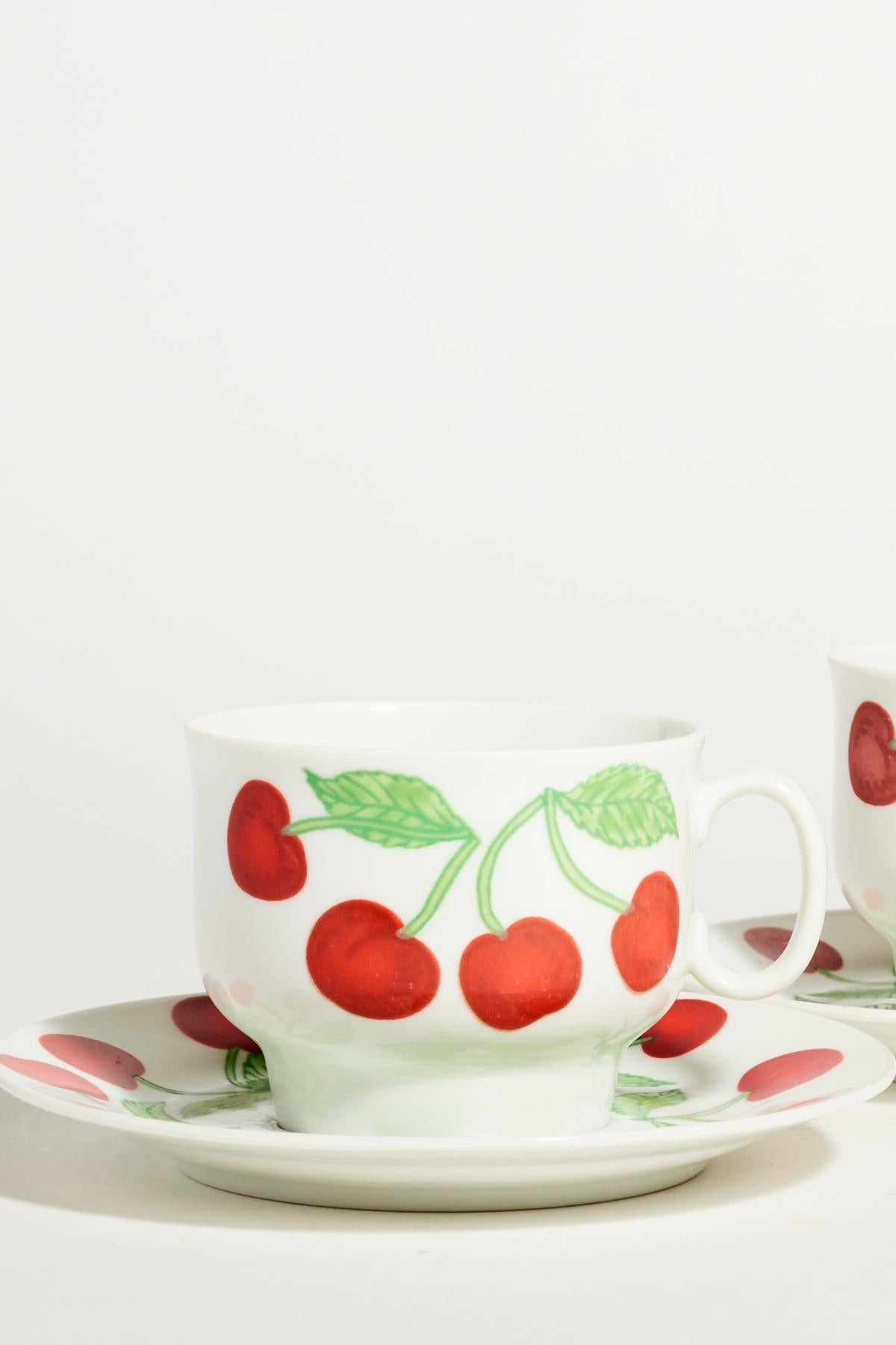 Italian Rare Richard Ginori Cherry Coffee Cups Set of Six