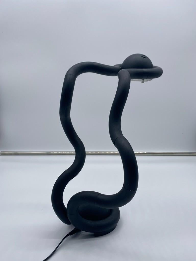 Rara lámpara de enredo de goma Richard Zawitz 1991 -objeto de coleccionista-. Moderno de mediados de siglo en venta