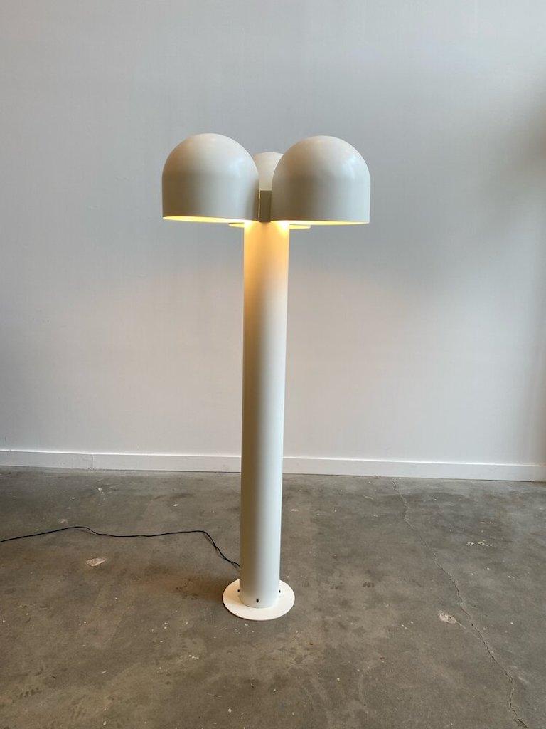 Rare Robert Sonneman Post Modern Floor Lamp In Good Condition In Long Island City, NY