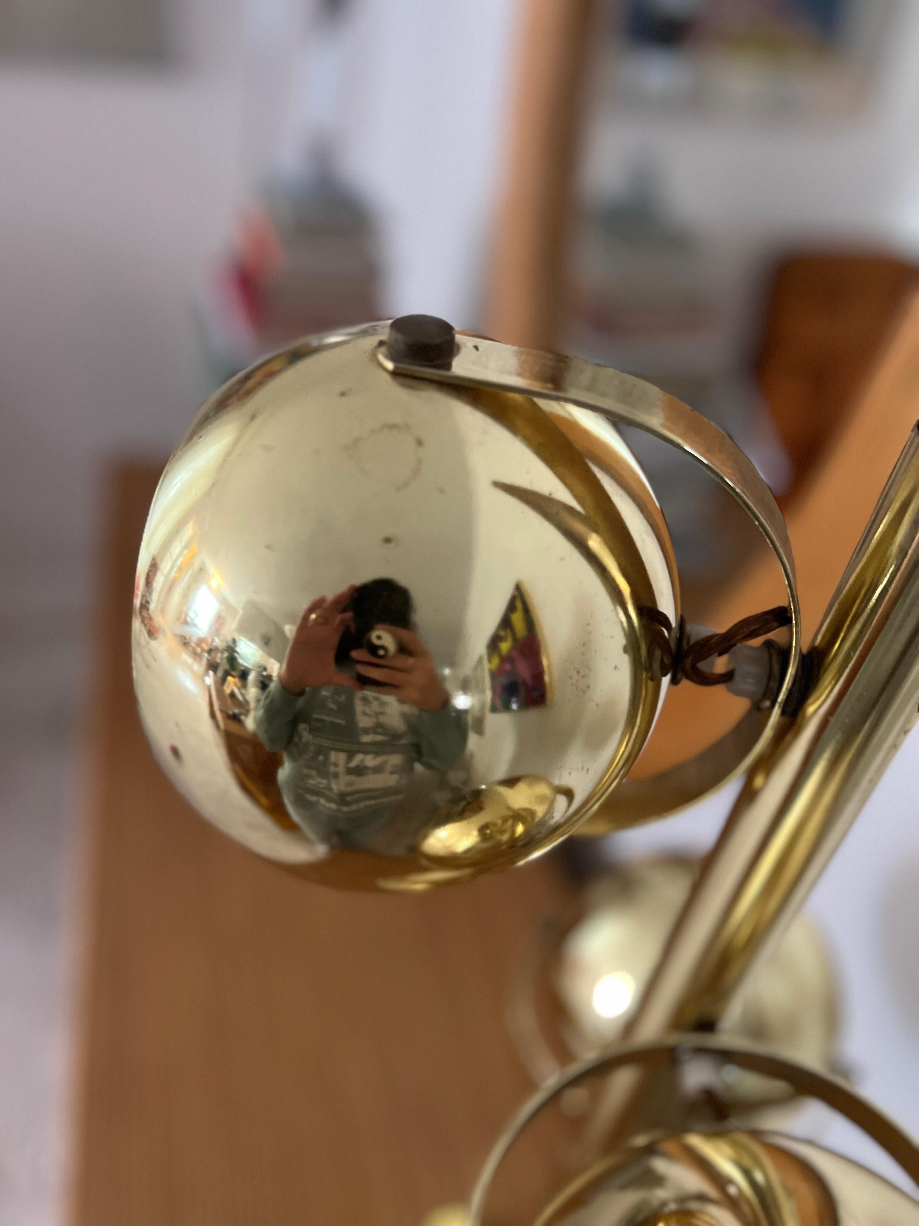 Mid-Century Modern Rare Robert Sonneman style vintage 3 orb brass plated eyeball lamp For Sale