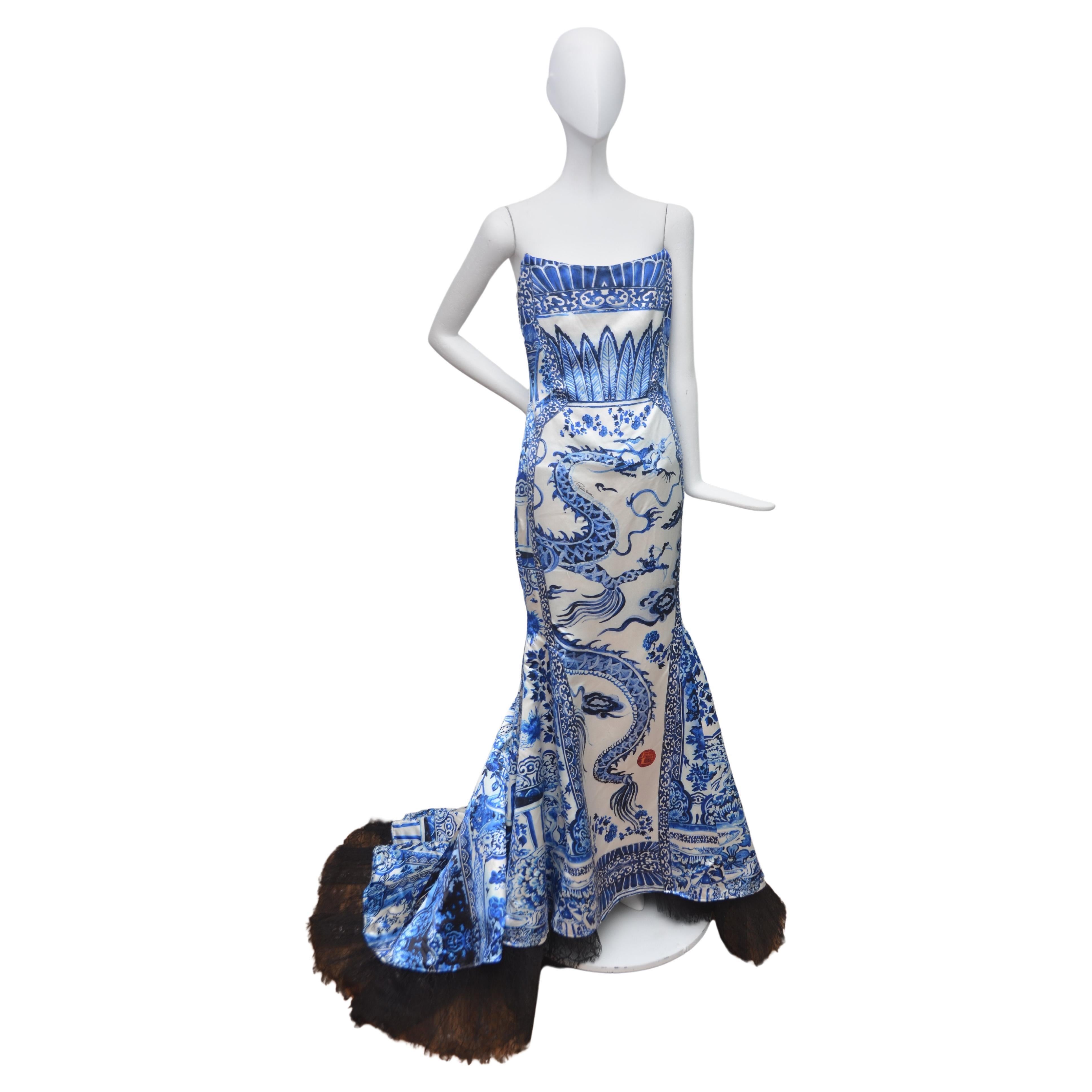 Roberto Cavalli Ming porcelain printed silk corseted evening dress  Fall Winter  2005 
Roberto Cavalli blue and white printed silk evening dress
Constructed from silk with Ming porcelain inspired print of coiling dragons in pursuit of a red flaming