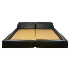 Rare cadre de lit Roche Bobois, taille King