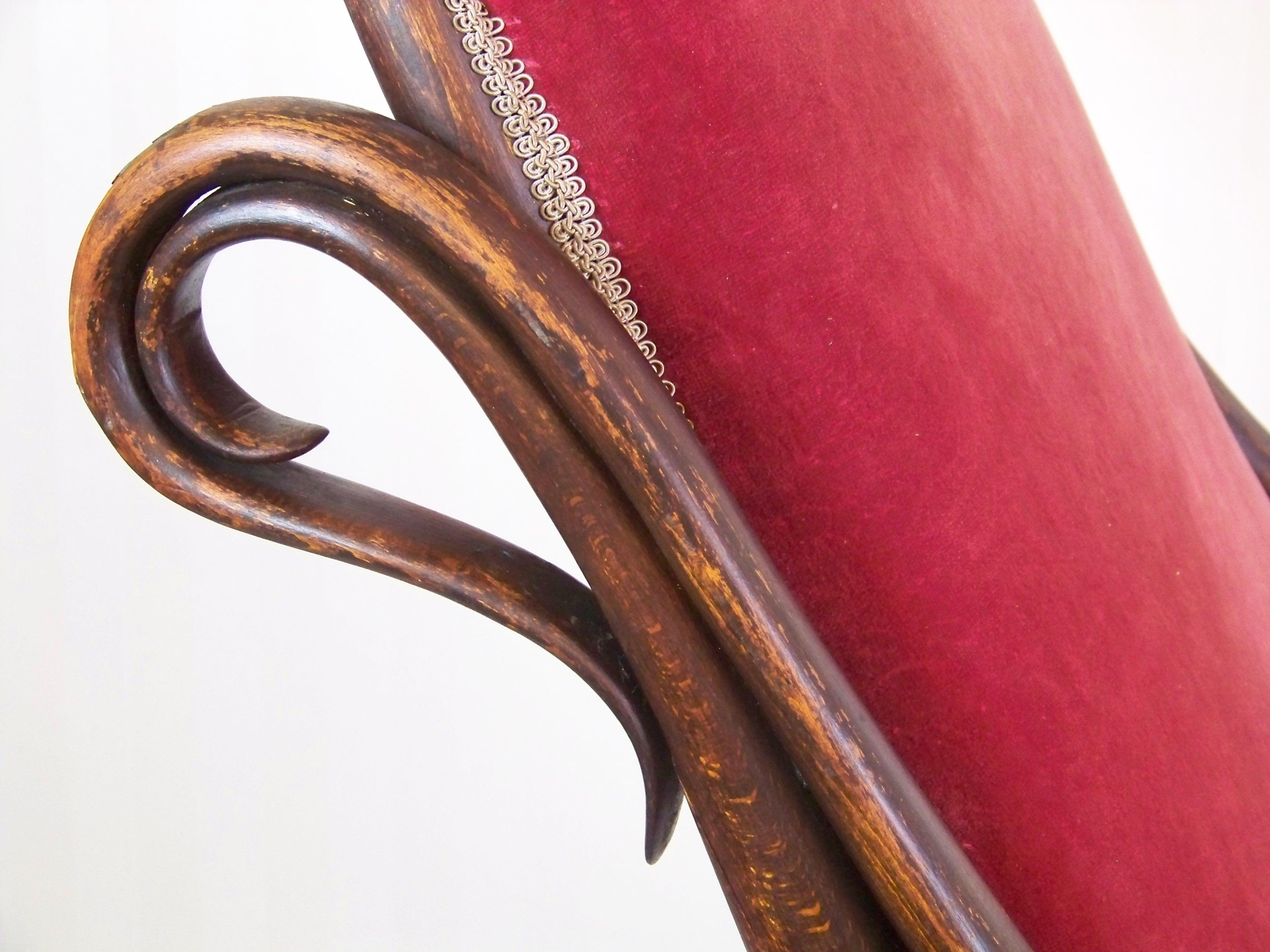 Belle Époque Chaise à bascule rare Thonet Nr.1 en vente