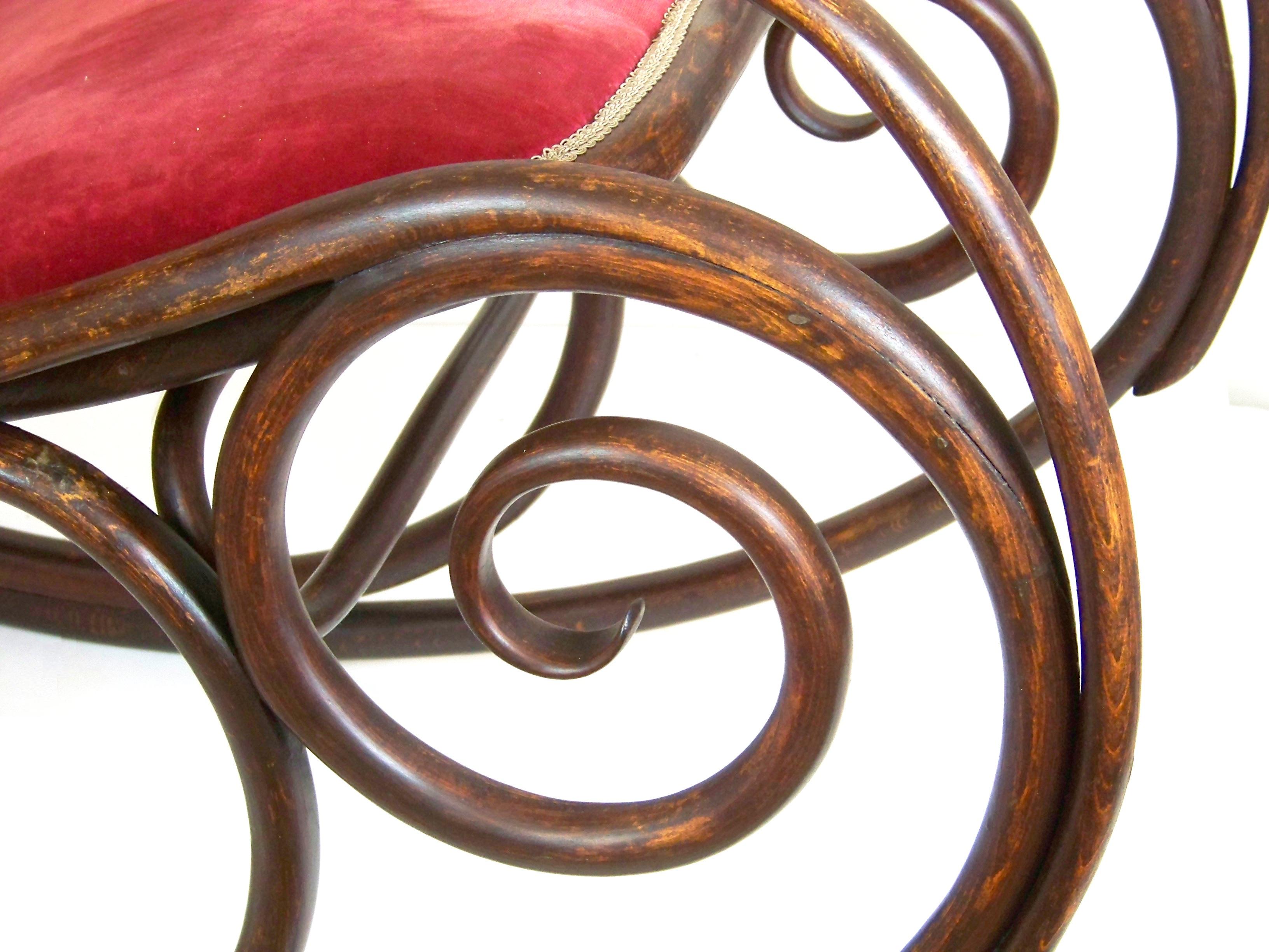Autrichien Chaise à bascule rare Thonet Nr.1 en vente