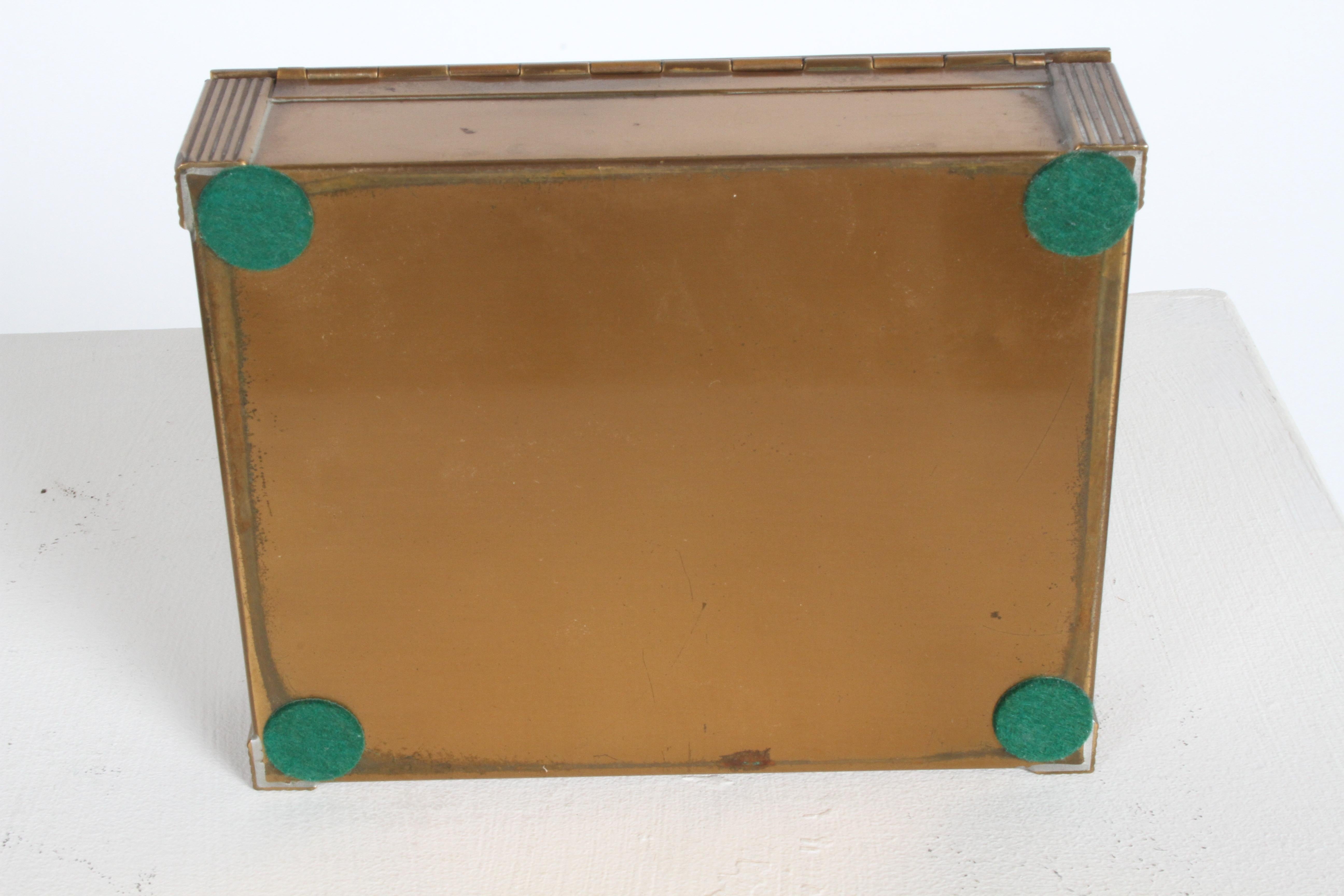 Rare boîte à cigarettes Art Déco en cuivre Rockwell Kent pour Chase Bacchus en vente 8