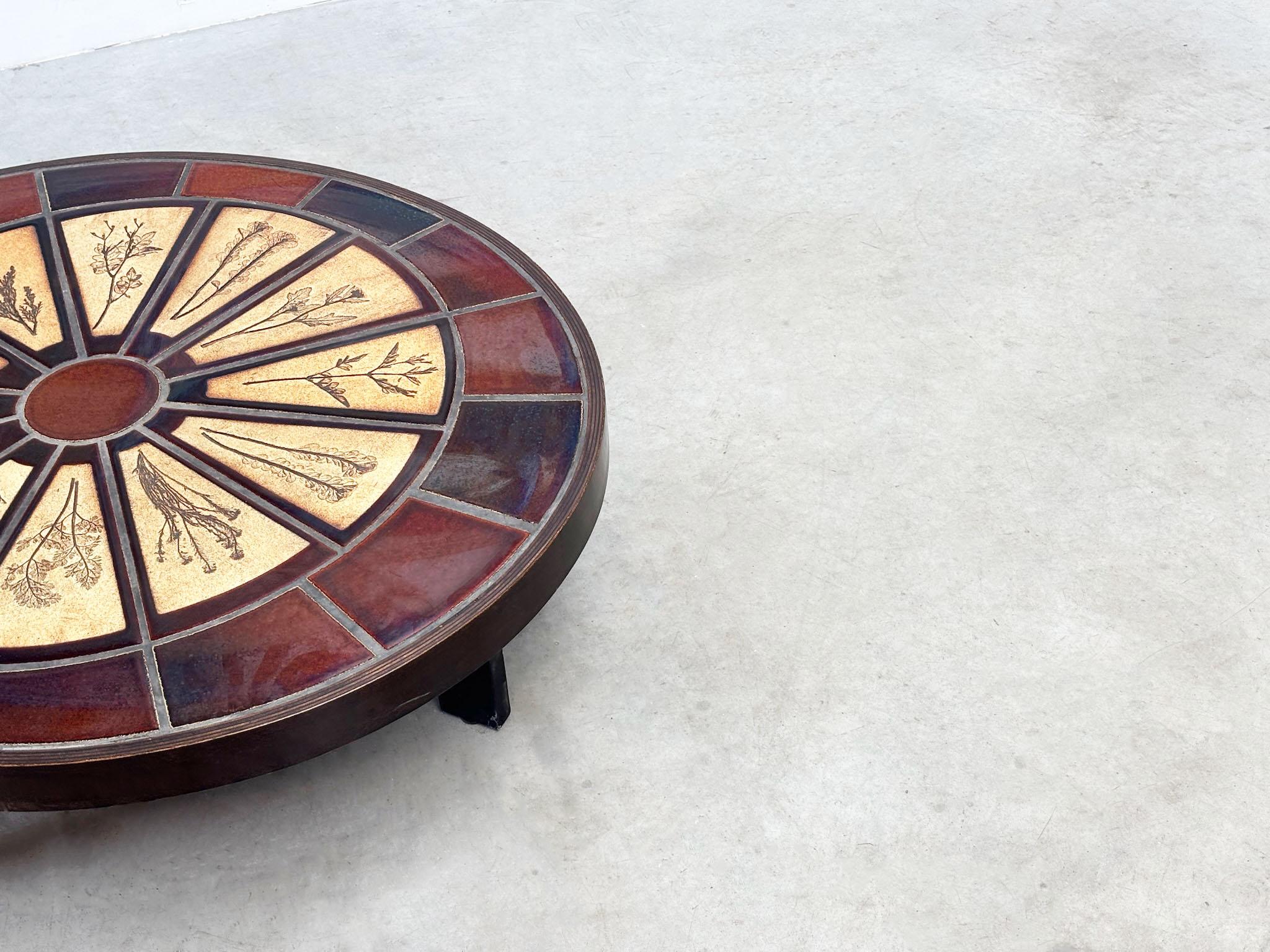 Rare table basse en céramique Roger Capron en vente 1