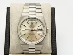 Vintage RARE Rolex Oysterquartz Day Date 19019 18K White Gold 36mm