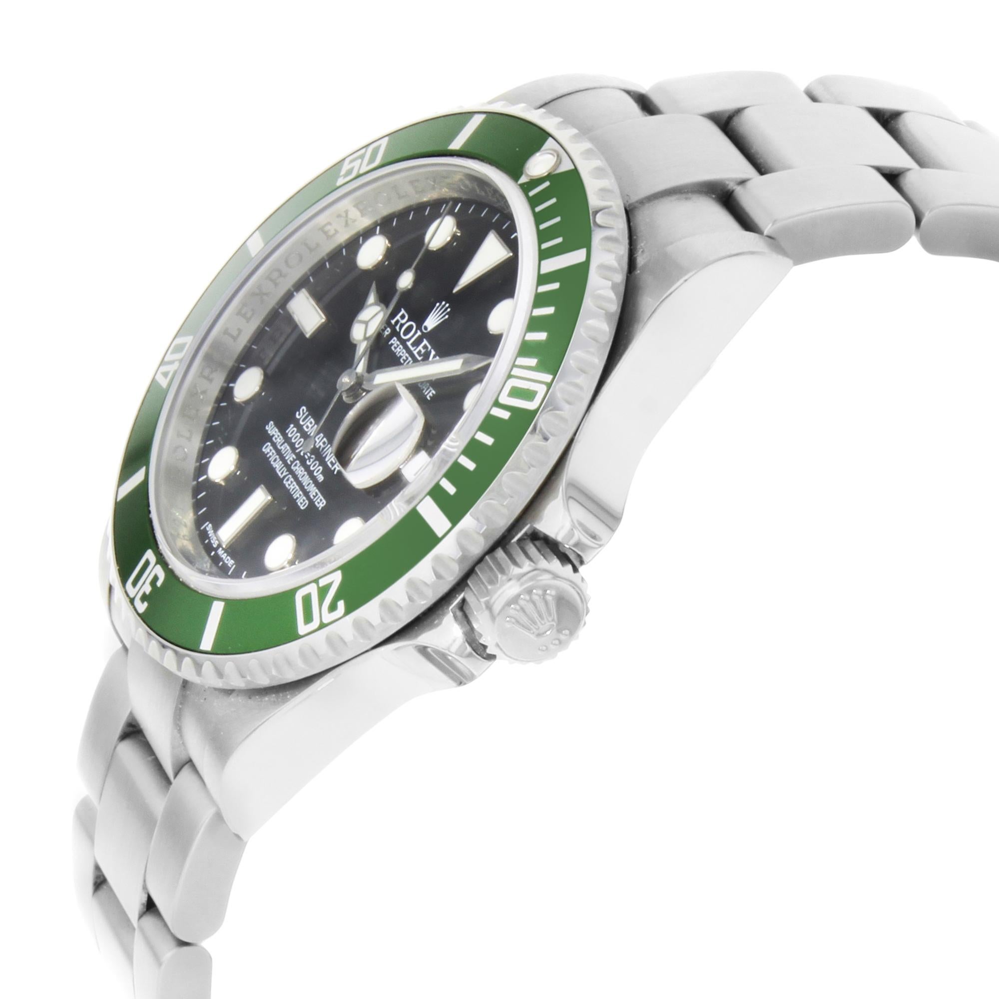 Rare Rolex Submariner Kermit Black Dial Steel Automatic Men Watch 16610LV In Good Condition For Sale In New York, NY