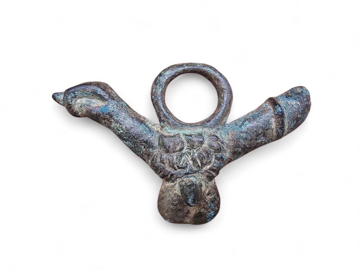 Rare amulette phallique romaine en bronze, 1er-2e siècle ADS en vente 2