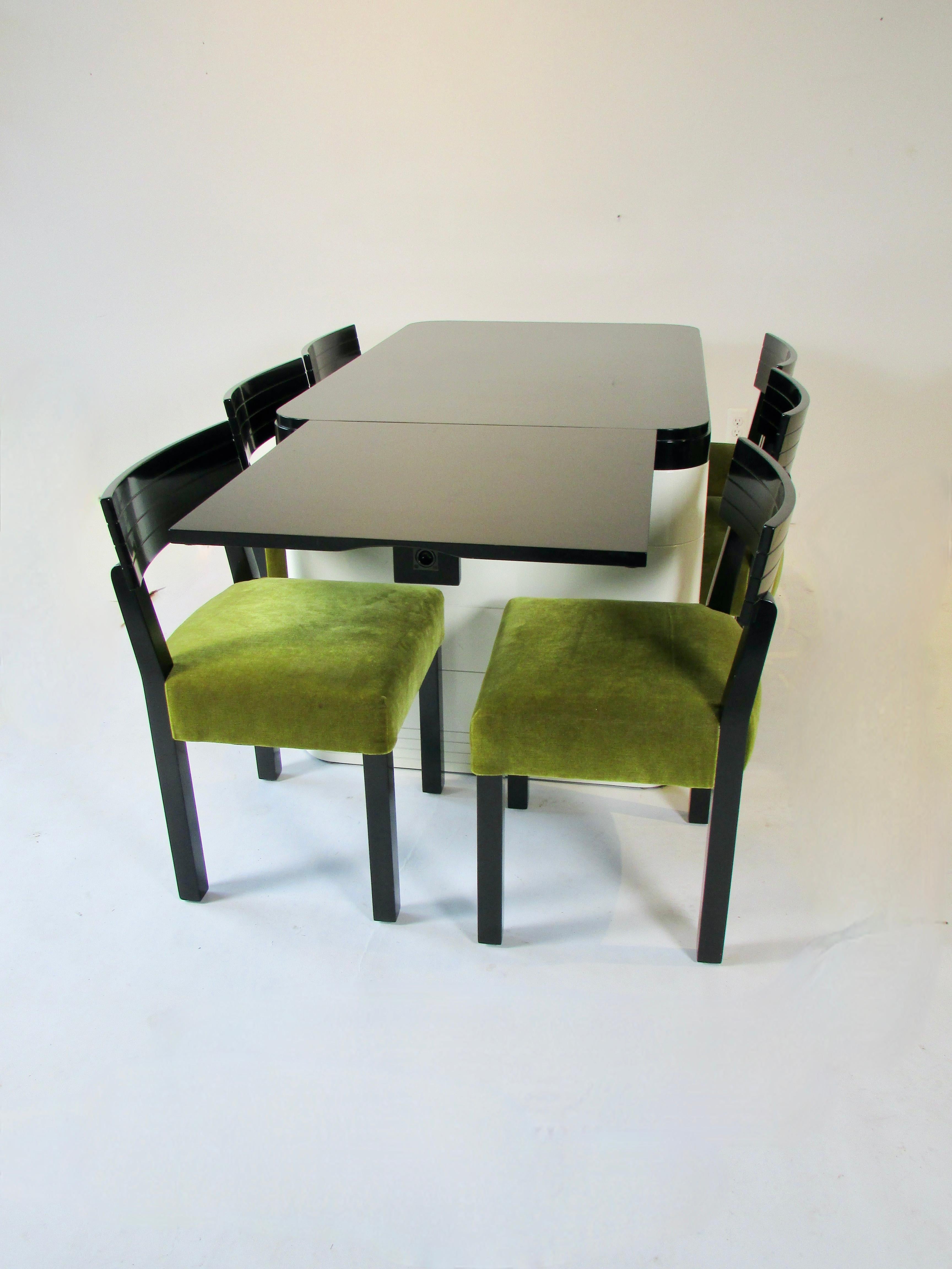 Seltener Rorimer Brooks Mattschwarzer Art-Déco-Esstisch im Art déco-Stil mit sechs Stühlen 10