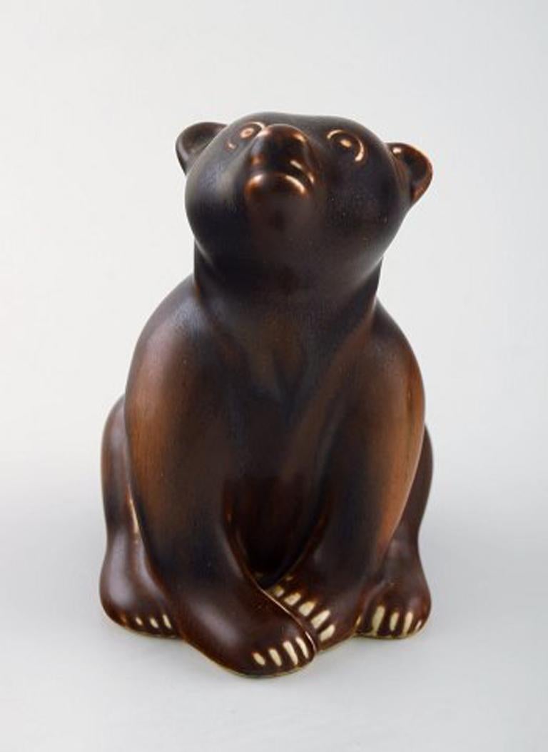 Rare Rörstrand stoneware figure by Gunnar Nylund, bear.
In perfect condition. 1st. factory quality.
Mid-20 century.
Measures 14 x 10 cm.
Marked.