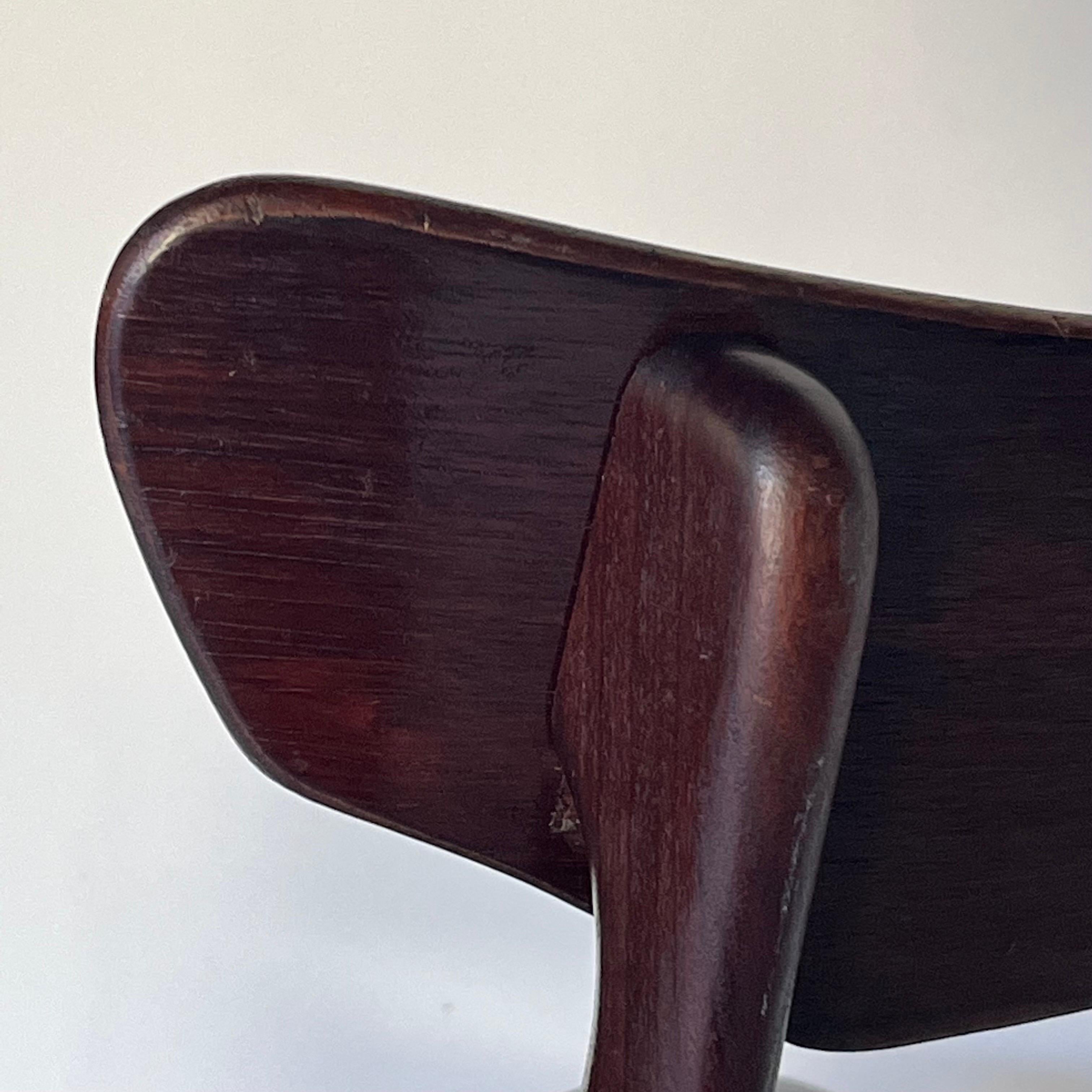 Rare Rose Wood Chair by Schiønning & Elgaard In Excellent Condition For Sale In Los Angeles, CA