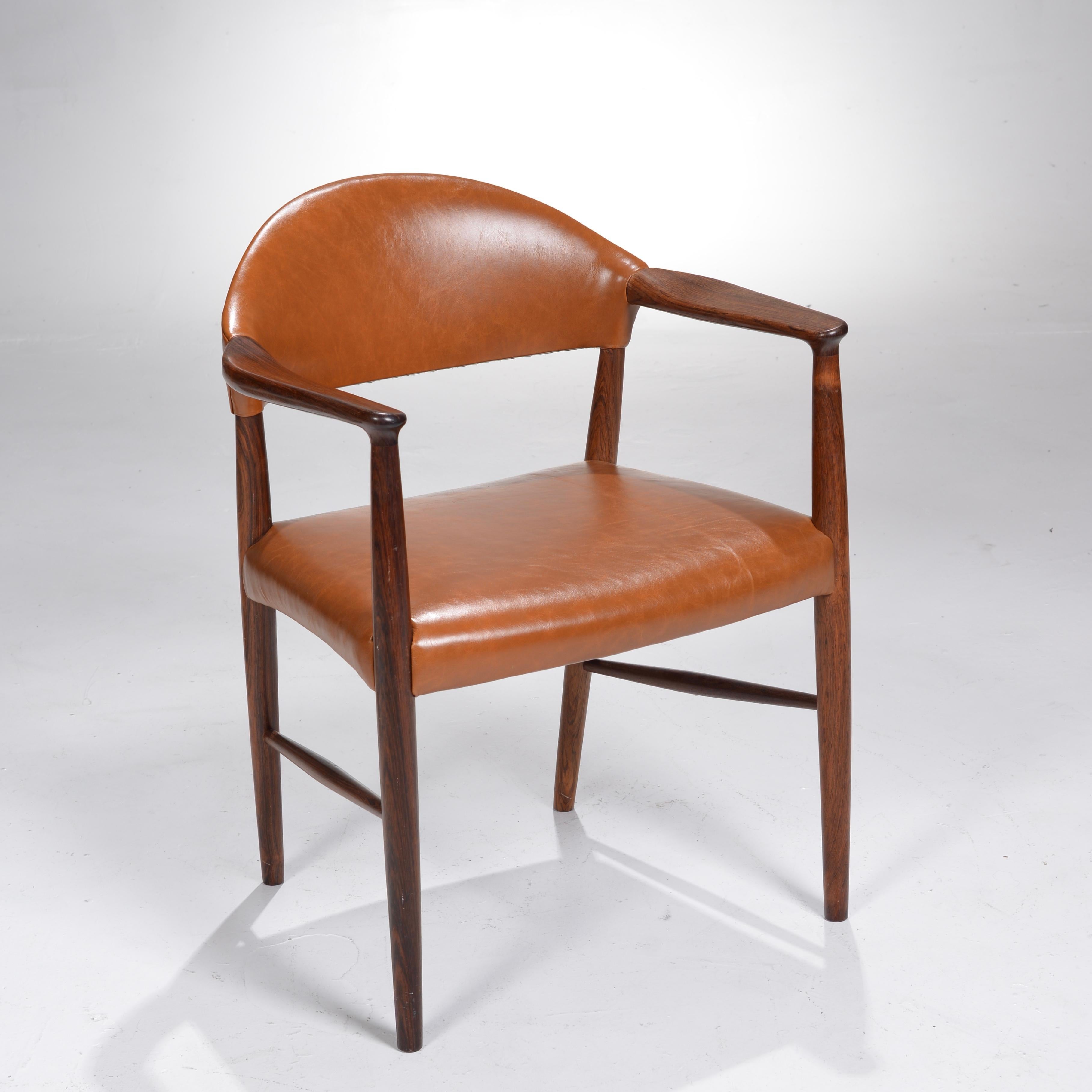 Seltene Palisander-Sessel von Enjer Larsen und Aksel Bender Madsen (Skandinavische Moderne) im Angebot