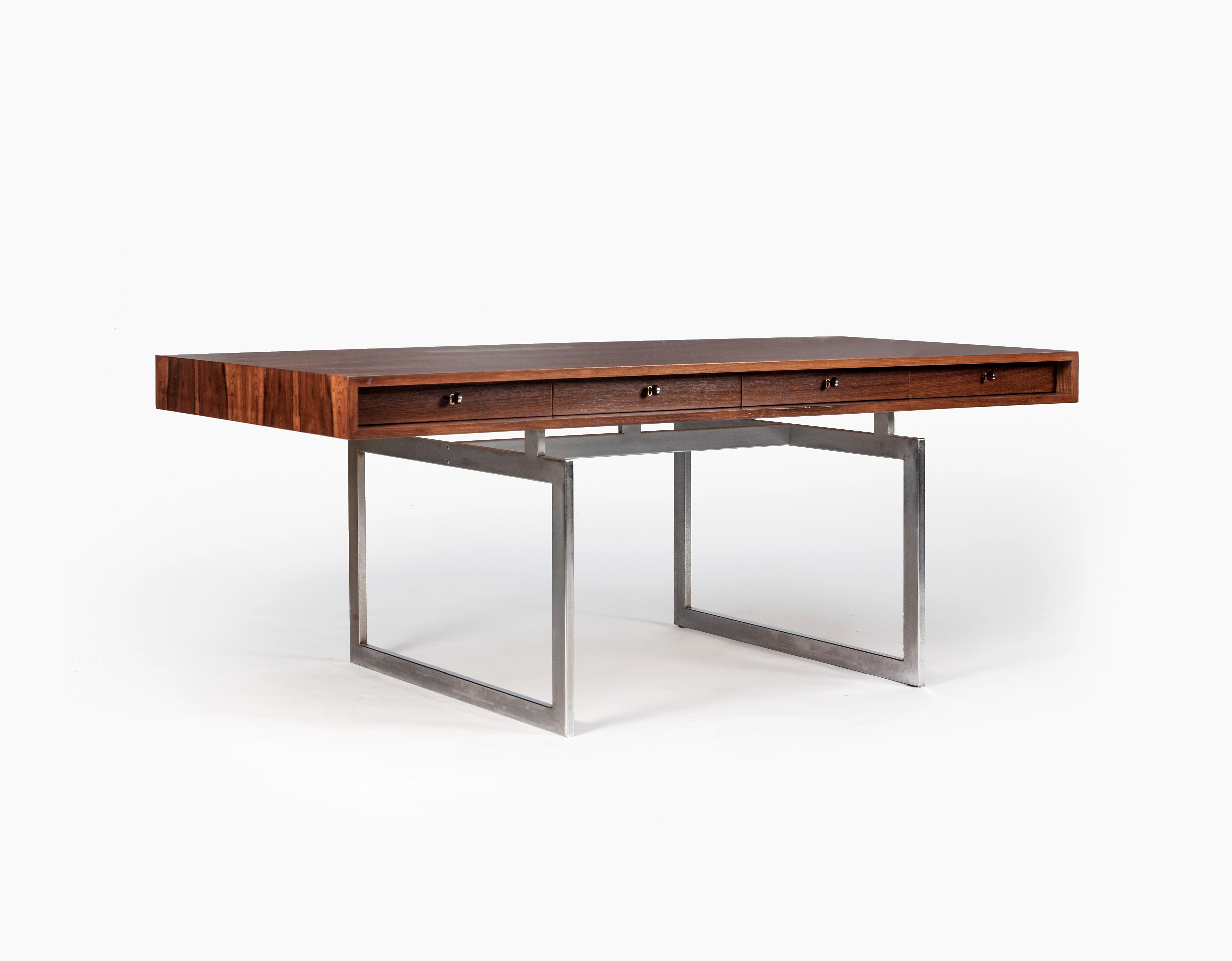 Rare model 901 desk in rosewood by Danish designer Bodil Kjaer produced by cabinet maker E. Pedersen & Søn and distributed by Jason Danmark circa 1959.

