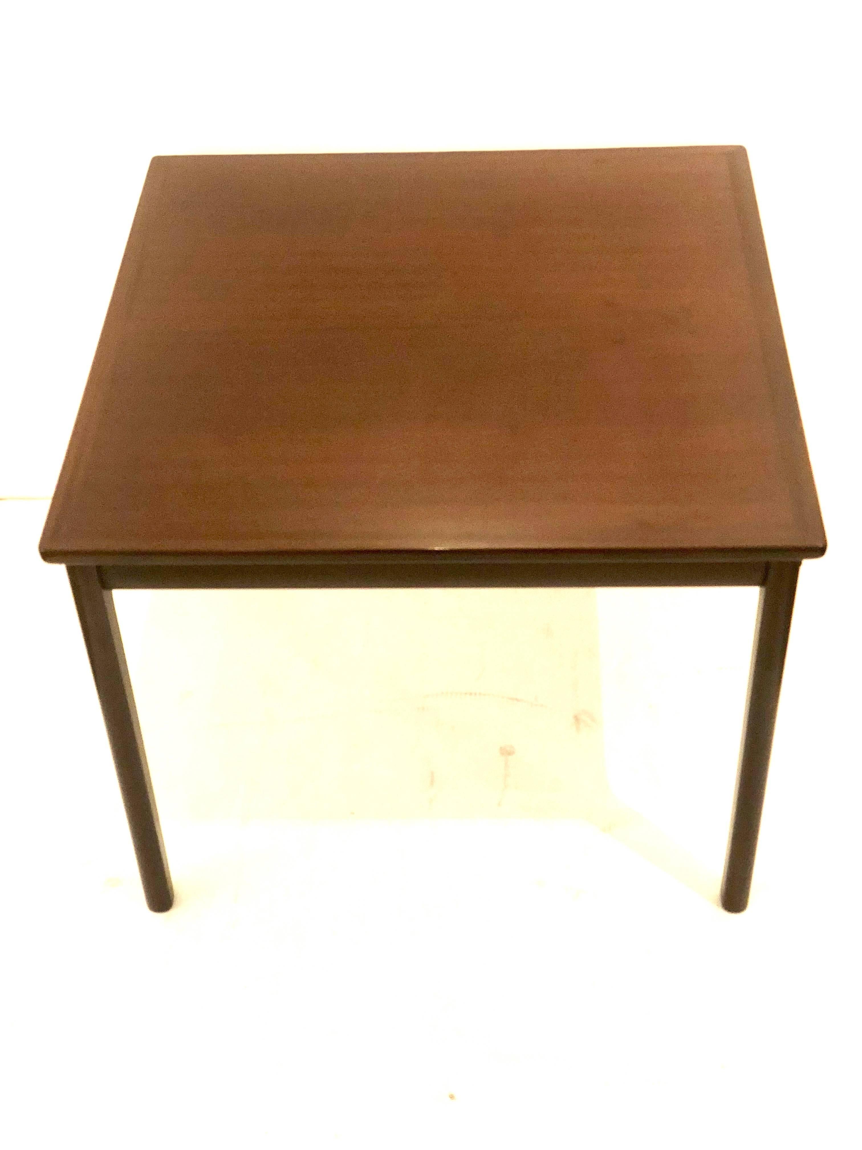 Rare Rosewood End Table by Ole Wanscher for P.Jeppesens Møbelfabrik of Denmark In Good Condition In San Diego, CA