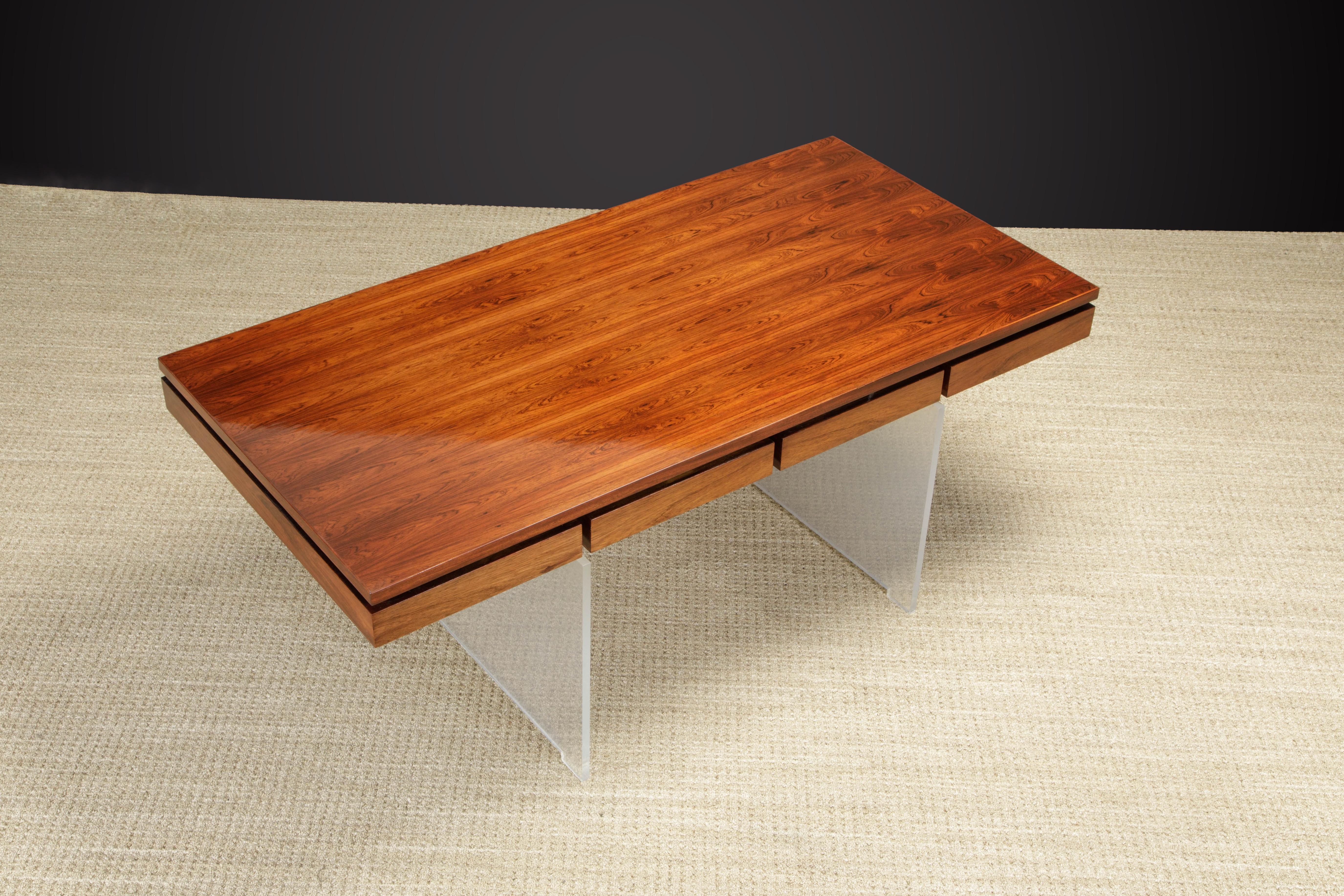 Seltener Schreibtisch aus Rosenholz und Lucite von Poul Nrreklit für S.H. Mbelfabrik, 1960er Jahre  im Angebot 10