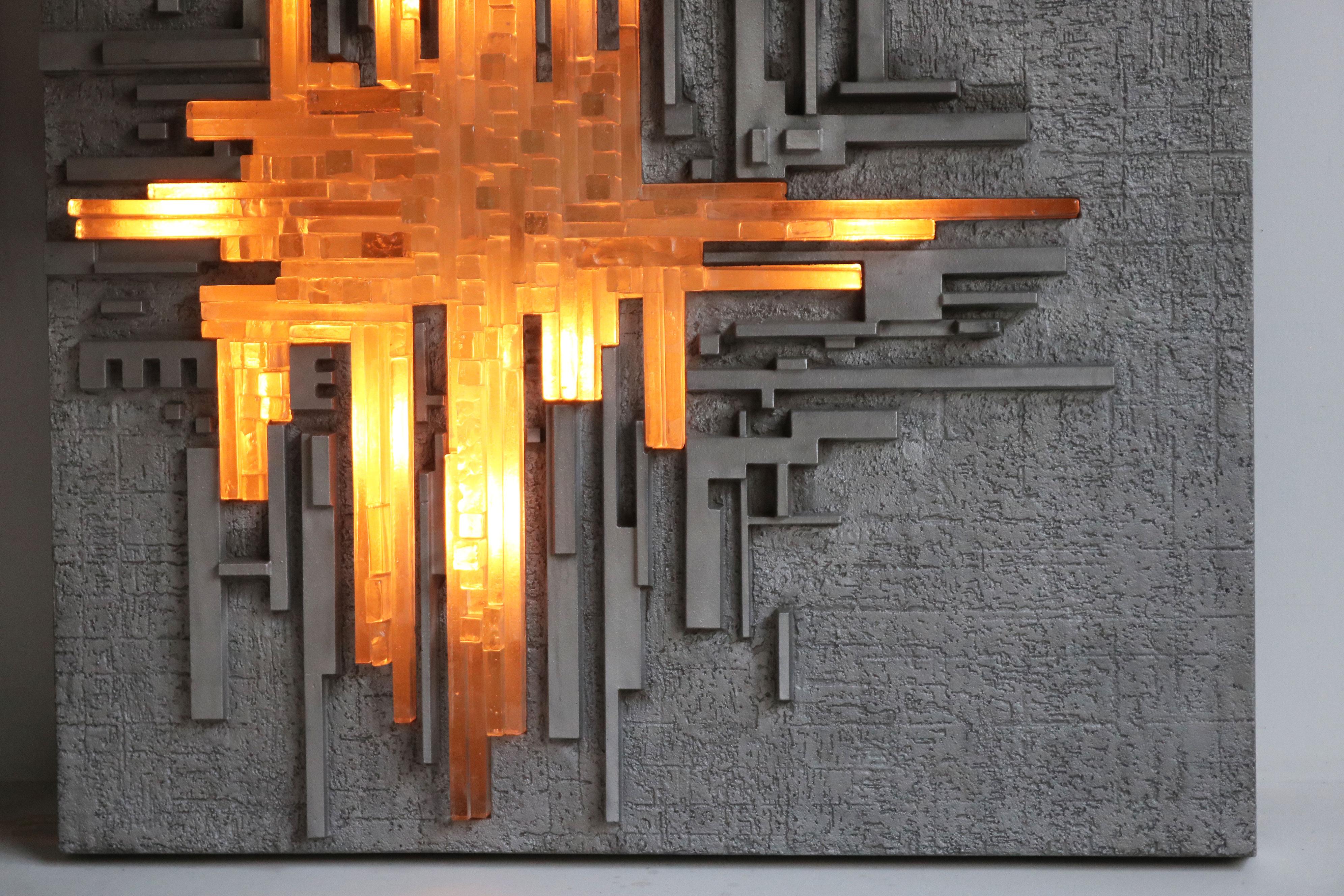 Mid-Century moderno Rara lampada da parete in vetro di Murano con scultura 