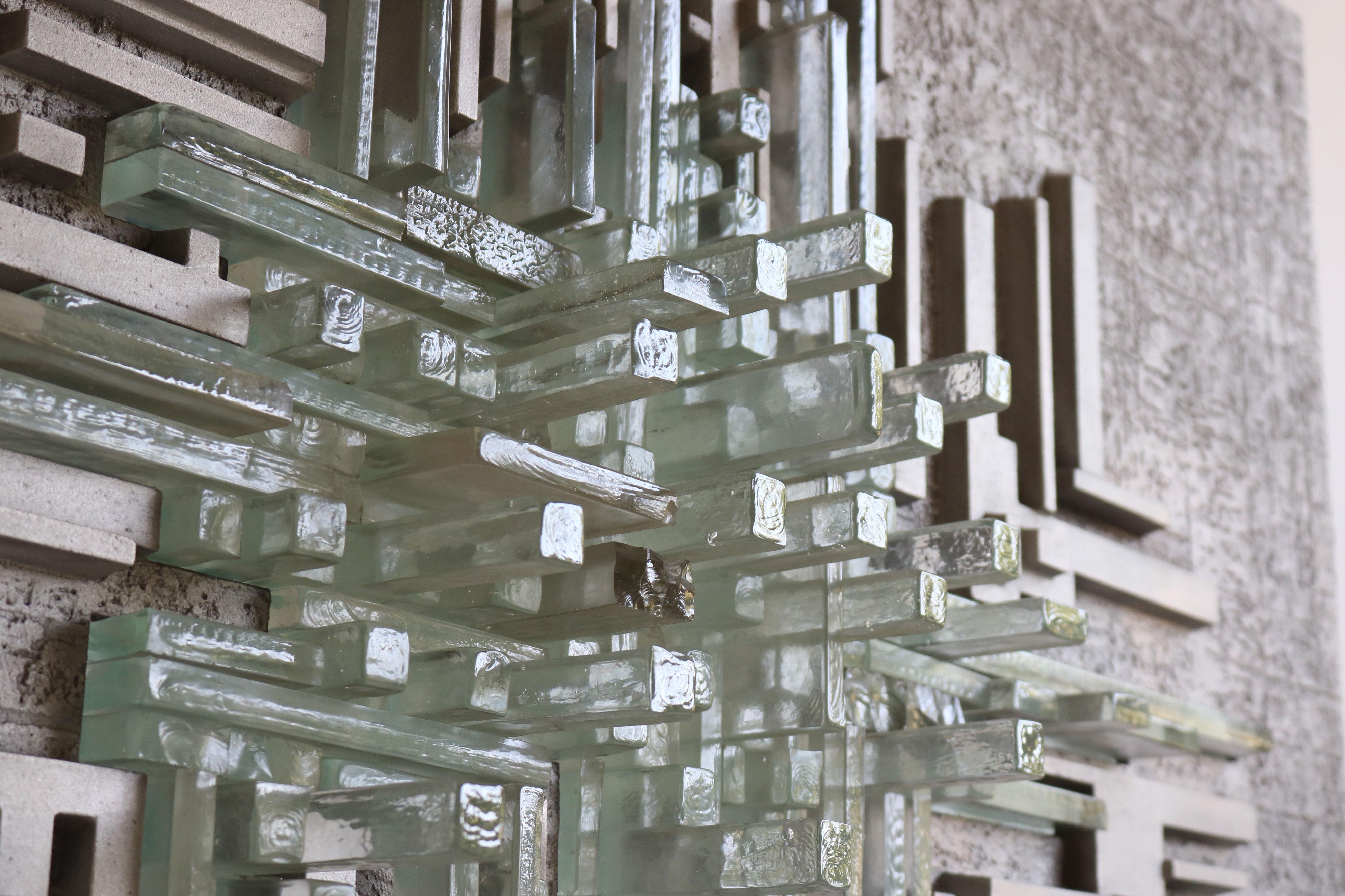 Alluminio Rara lampada da parete in vetro di Murano con scultura 