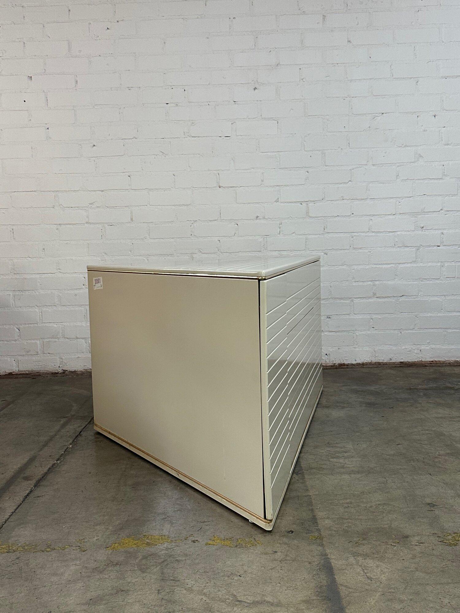 Rare Rougier Triangle dresser 5