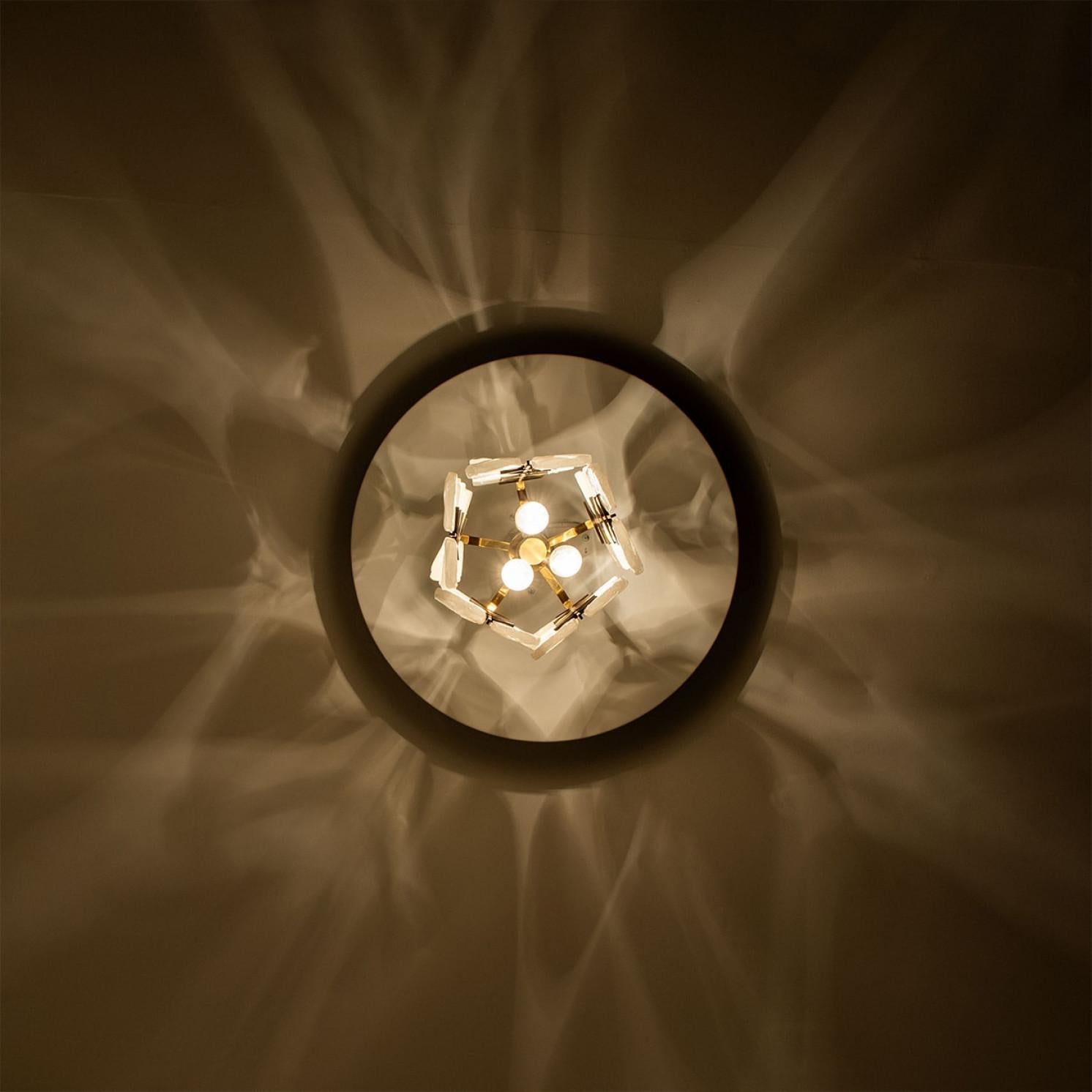 Raro pendente a forma di foglia in vetro smerigliato Kalmar, 1960 in vendita 4