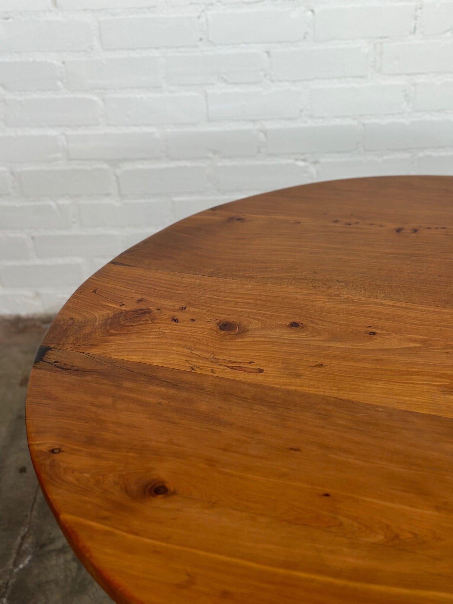 Rare Round Tree Root Dining table For Sale 1