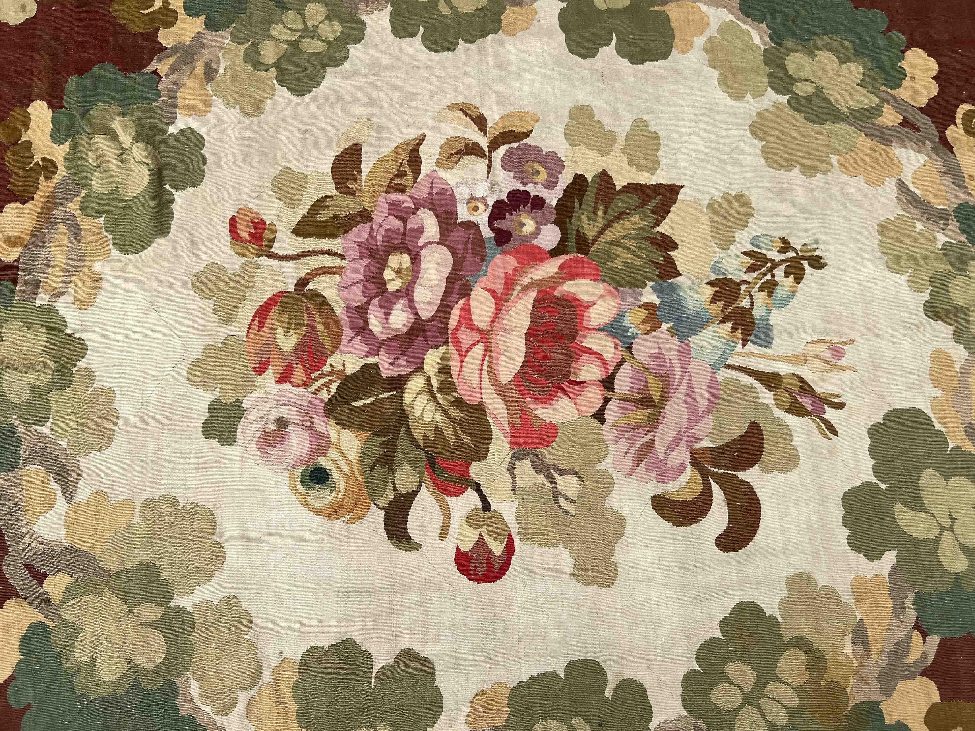 Metà XIX secolo Raro tappeto della Royal Manufacture of Aubusson del 1860 circa - N° 1411 in vendita