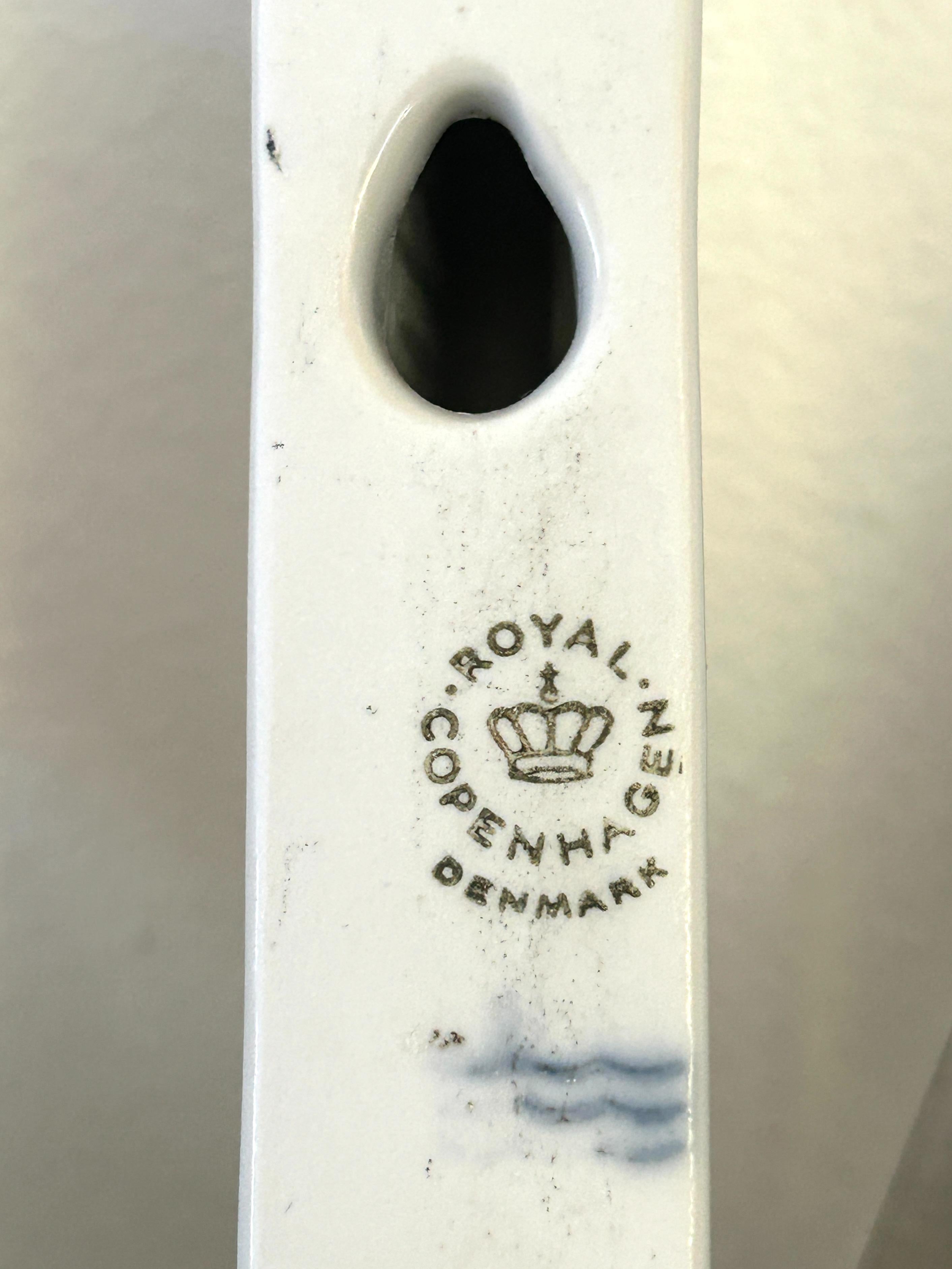 Rare Royal Copenhagen Wall Clock by Poul Pedersen, Model 5151, Denmark, 1976 For Sale 7
