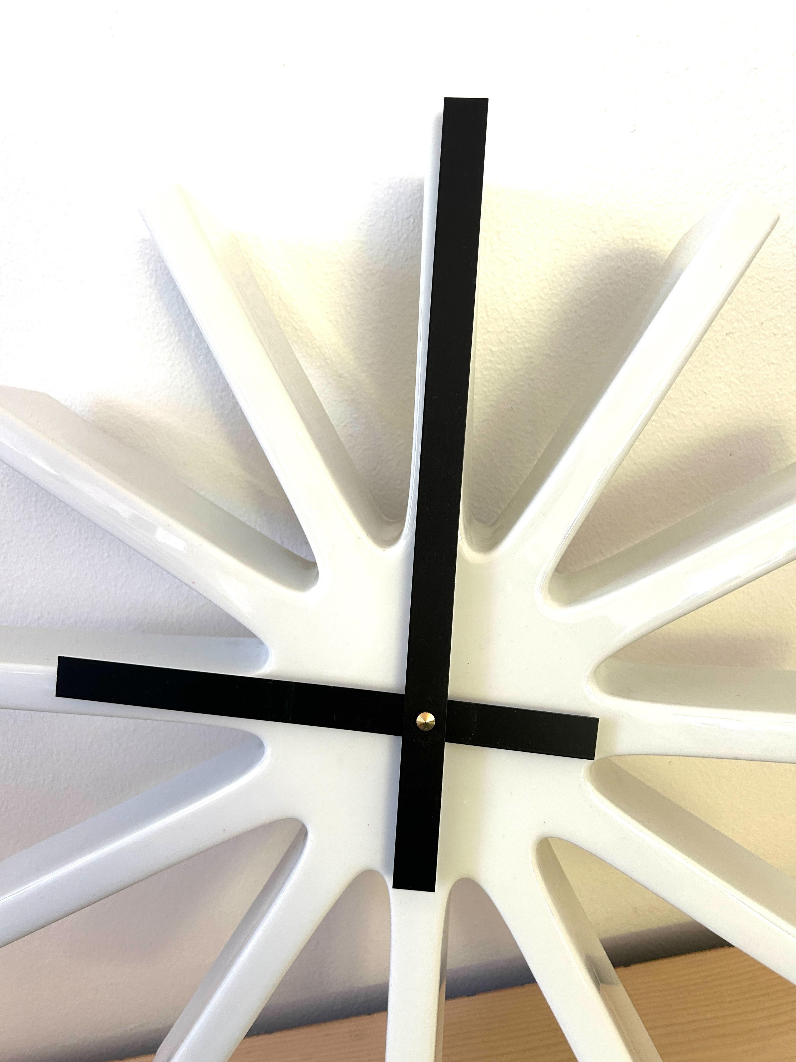 Rare Royal Copenhagen Wall Clock by Poul Pedersen, Model 5151, Denmark, 1976 For Sale 2