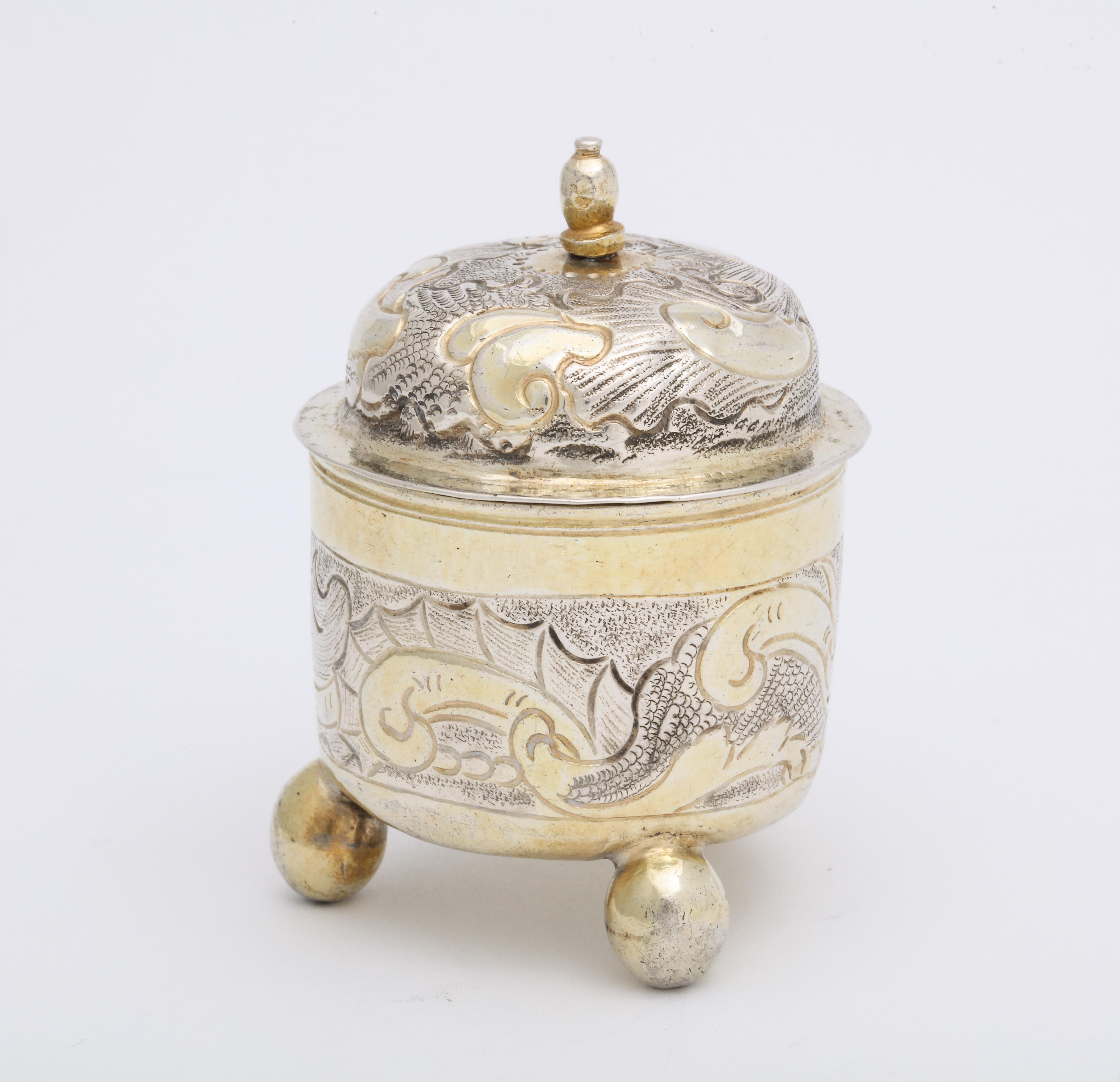 Women's or Men's Russian Parcel-Gilt Silver Elizabeth I Covered Cup by Serebrianikov circa 1750 For Sale