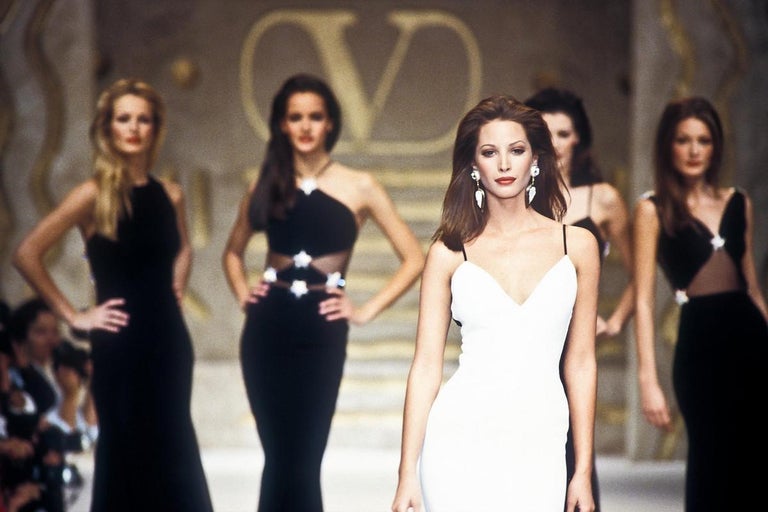 Rare S/S 1993 Vintage Valentino Crystal Embellished Black Gown at 1stDibs | valentino  1993, 1993 valentino wedding dress, maison valentino spring 1993 gown