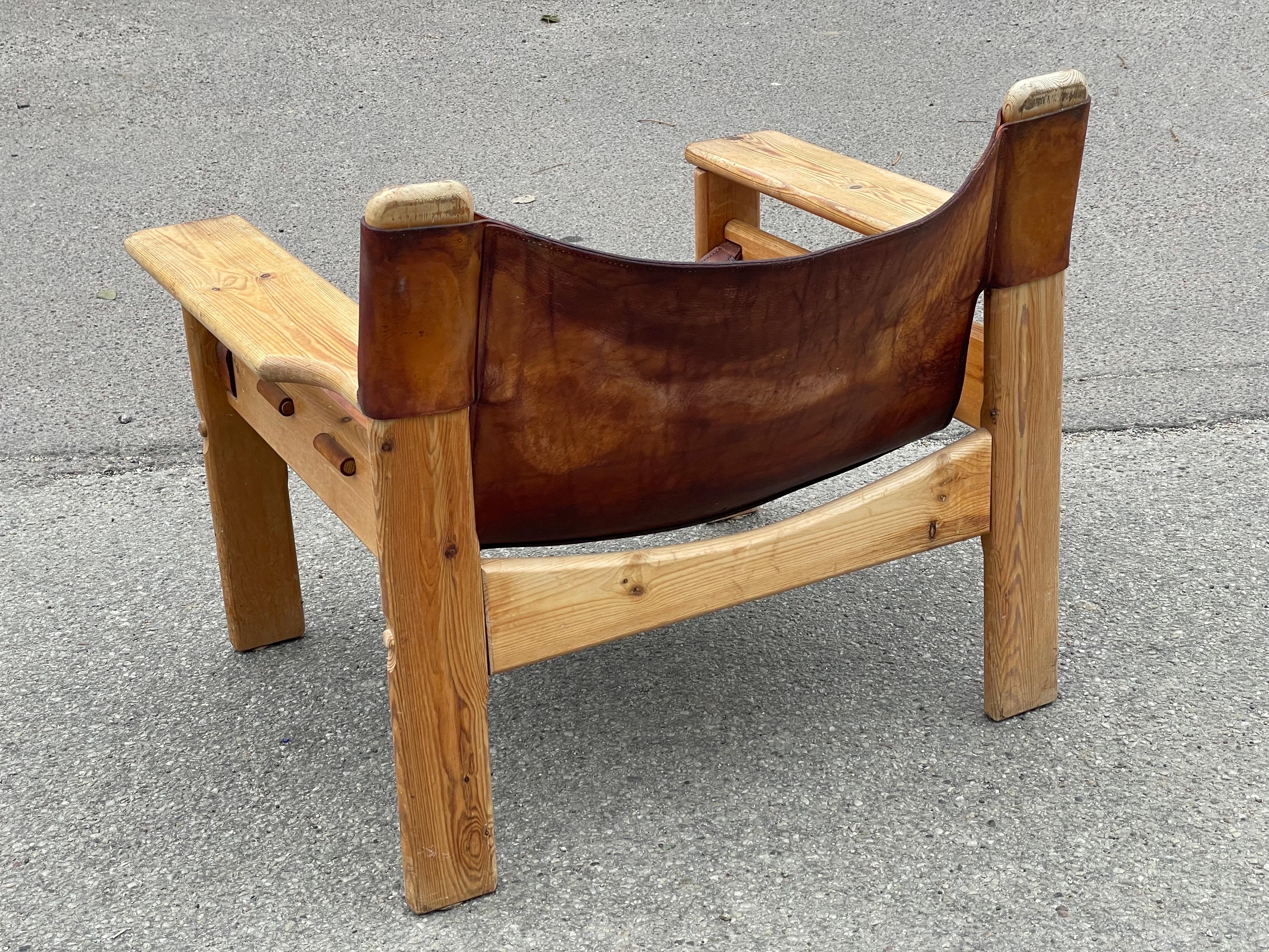 Mid-Century Modern Rare chaise Safari en pin et cuir première édition de Karin Moring 1970's en vente
