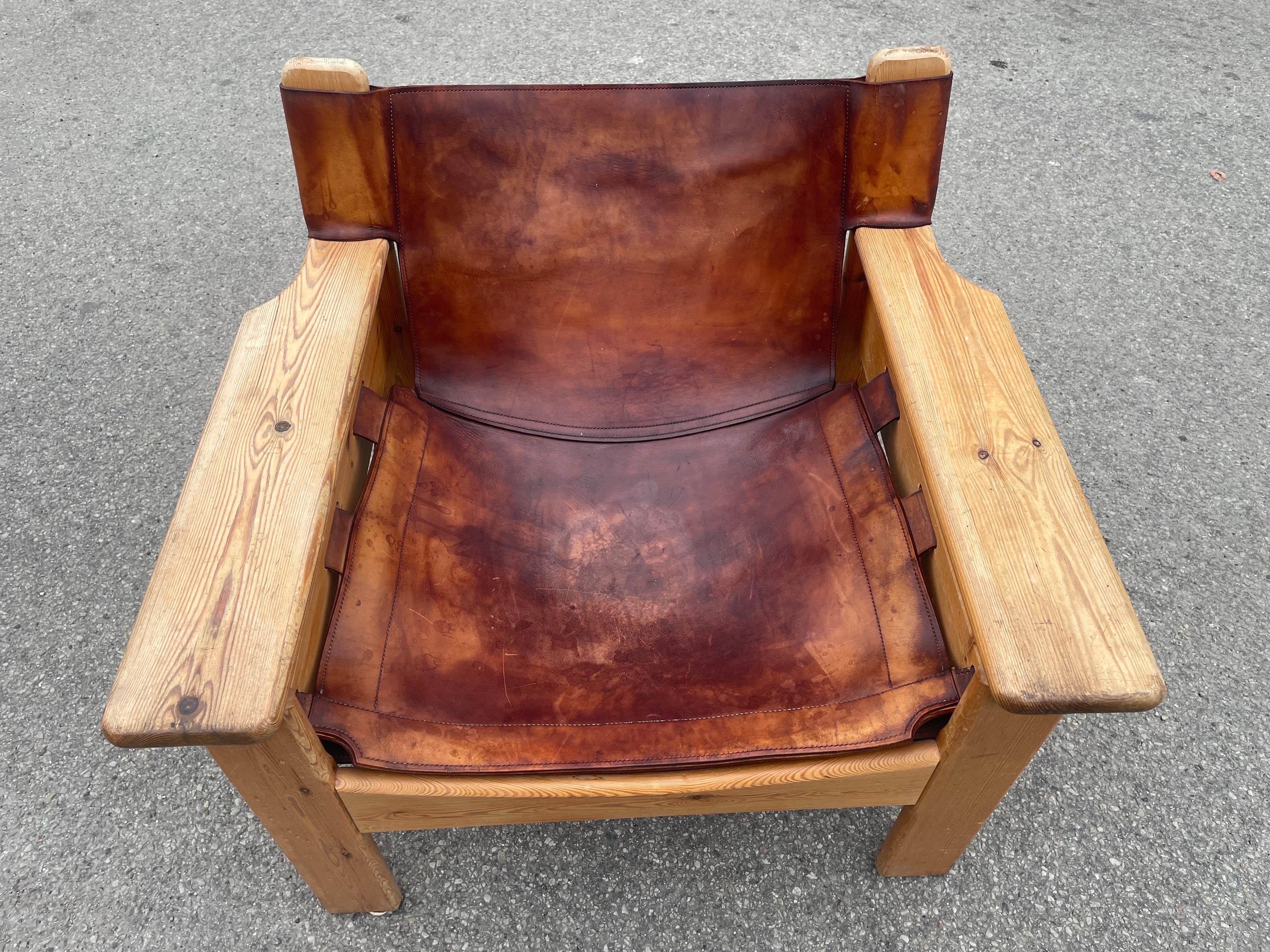 Rare chaise Safari en pin et cuir première édition de Karin Moring 1970's Bon état - En vente à Copenhagen, DK