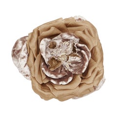 Rare broche SAINT LAURENT 2022 Extra Large Wild Rose flower gold velvet silk pin brooch