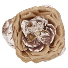 rare SAINT LAURENT 2022 Wild Rose flower gold crushed velvet silk pin brooch