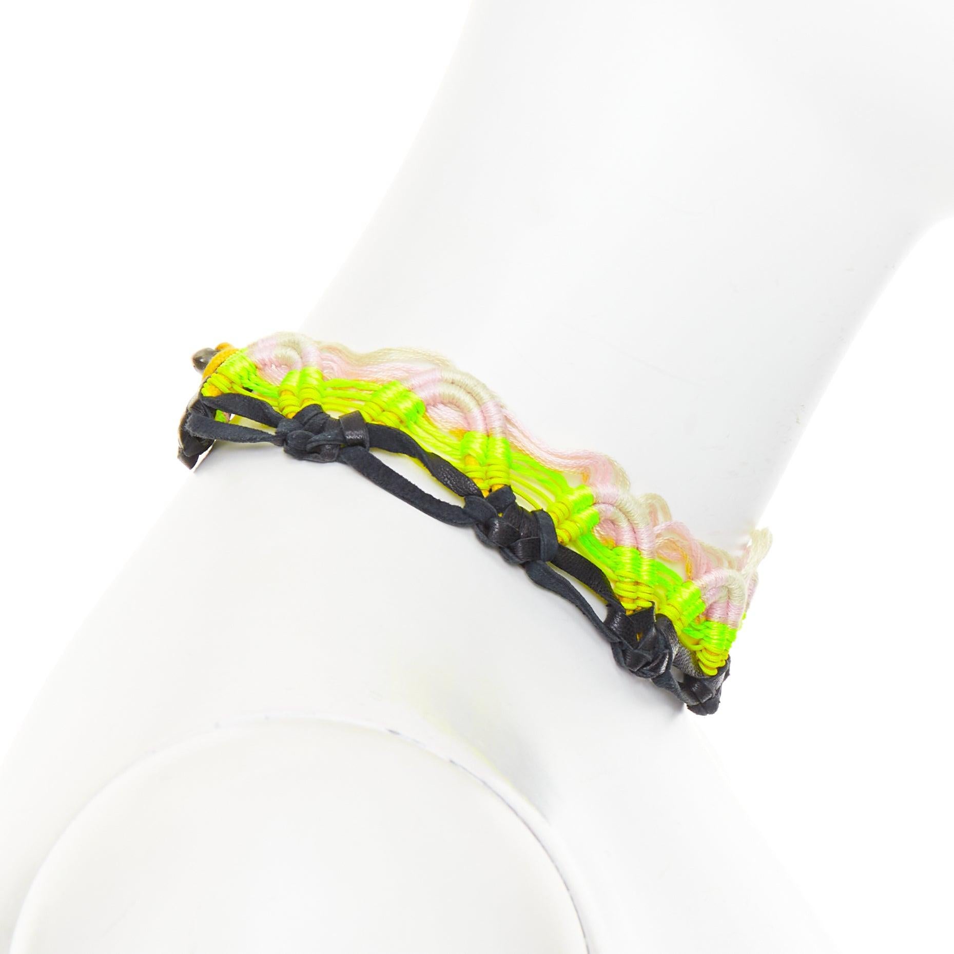 rare SAINT LAURENT Hedi Slimane 2015 Runway Surf Sound collier tressé en cuir en vente 1