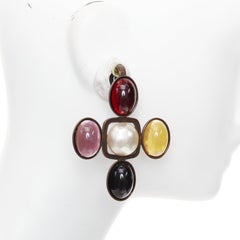 selten SAINT LAURENT Runway Harz Cabochon Kreuz gealtert Bronze Clip Ohrringe Paar