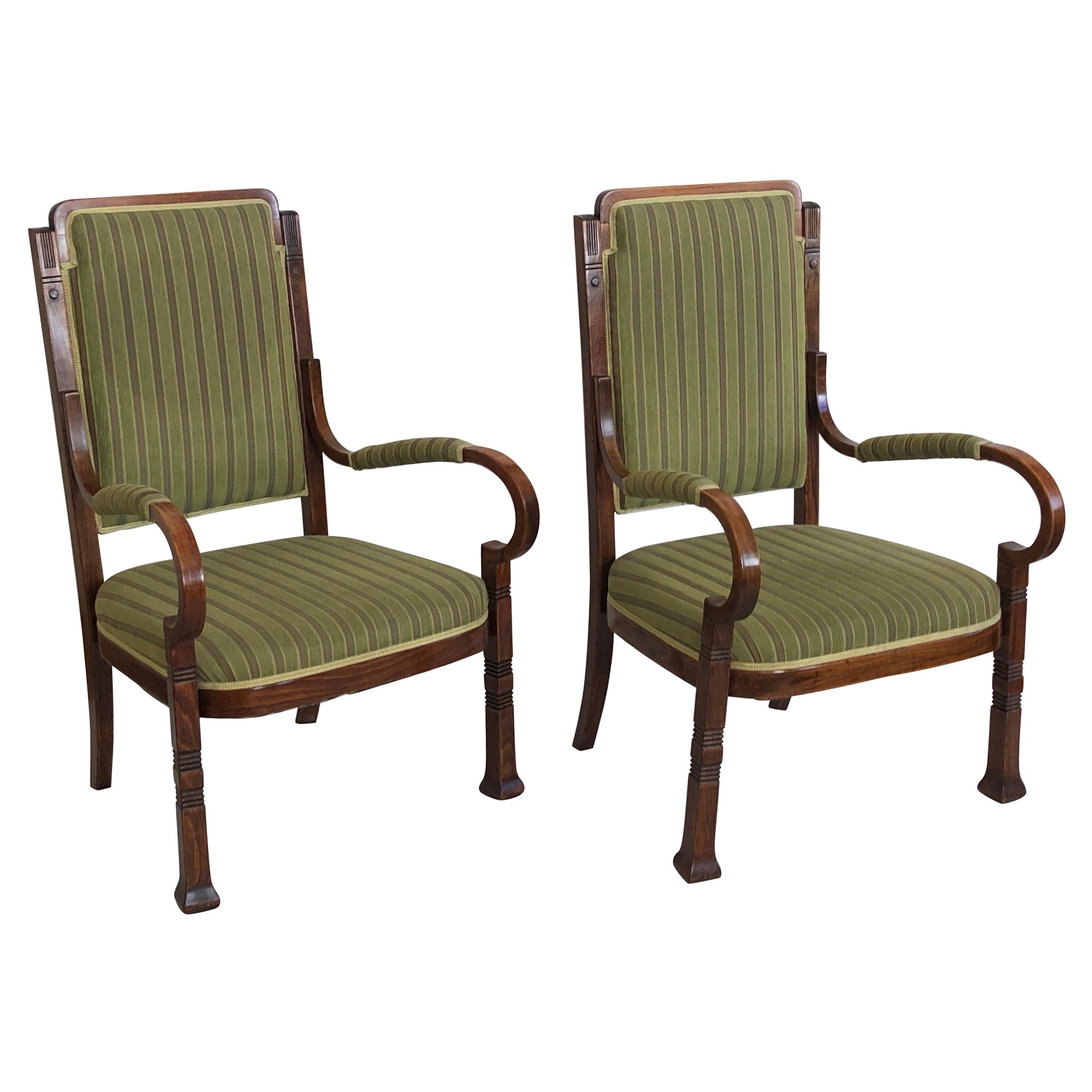 Rare Salon Armchairs Nr. 14 by Thonet, Set of Two For Sale