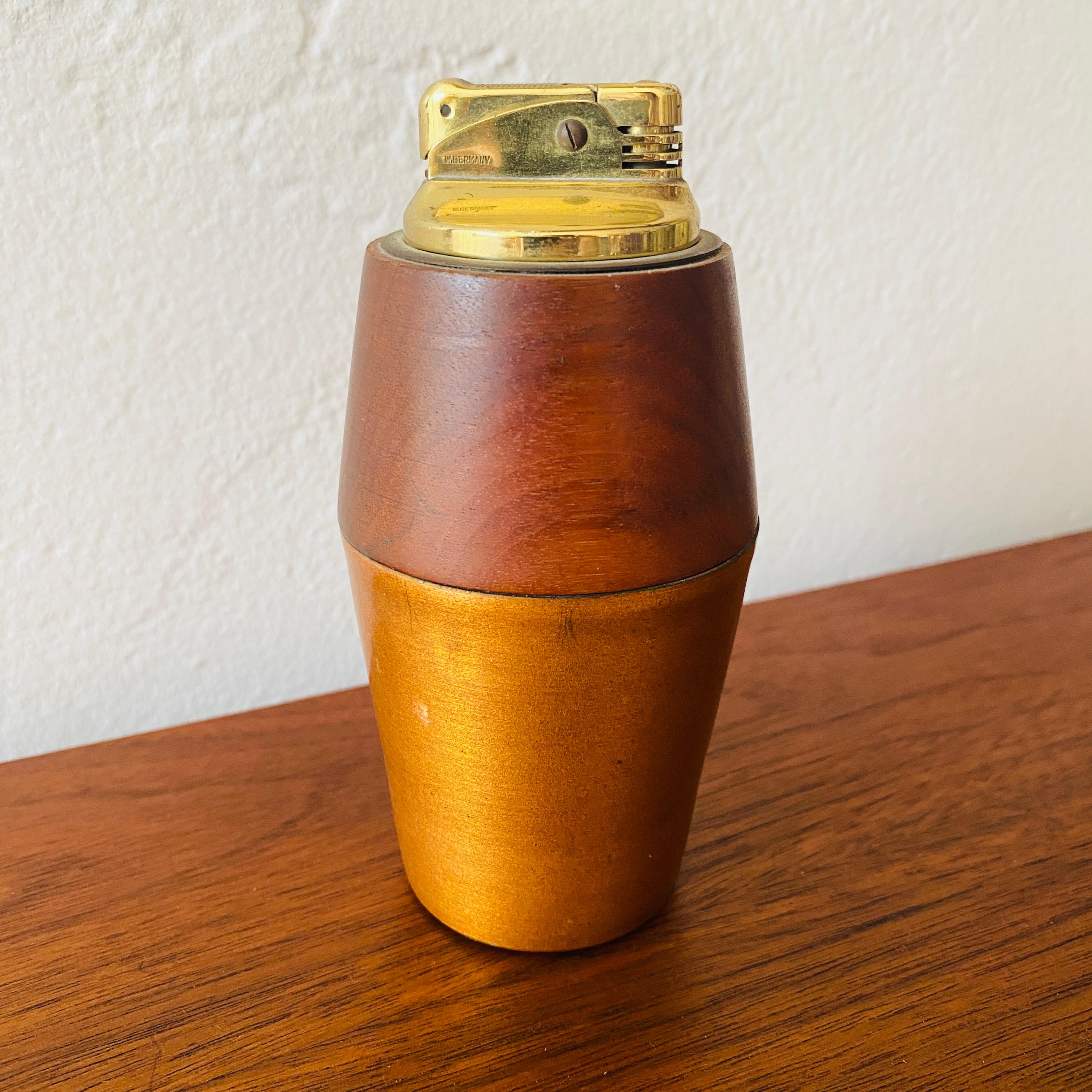 Mid-Century Modern Rare Sascha Brastoff Walnut and Enamel Lighter For Sale