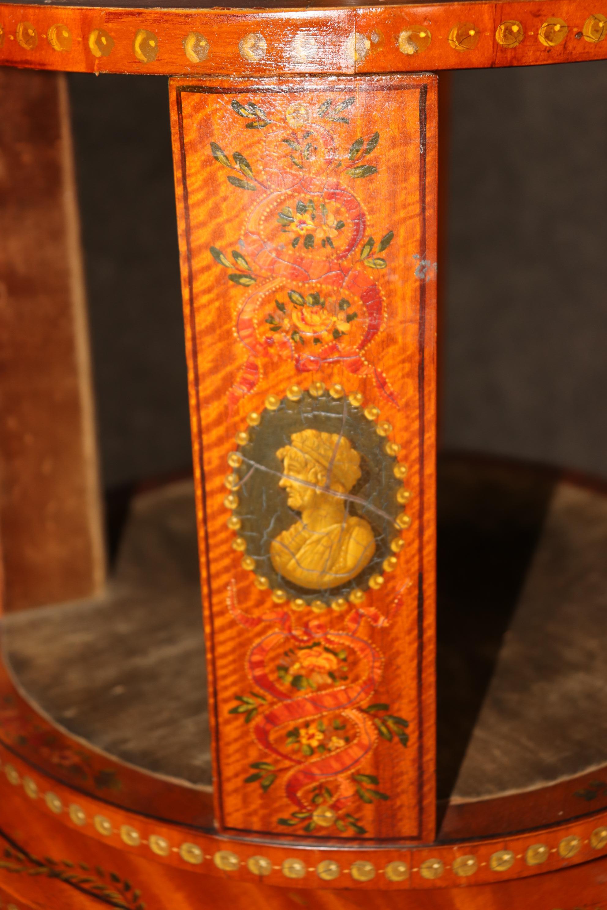 Rare Satinwood Adams Paint Decorated Revolving English Bookcase In Good Condition In Swedesboro, NJ