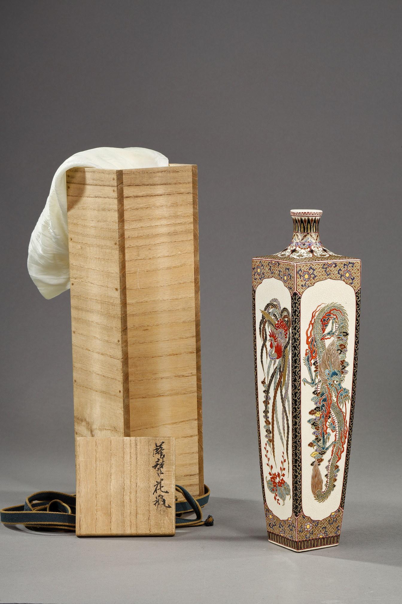 Rare vase satsuma de la période Meiji, Japon  4
