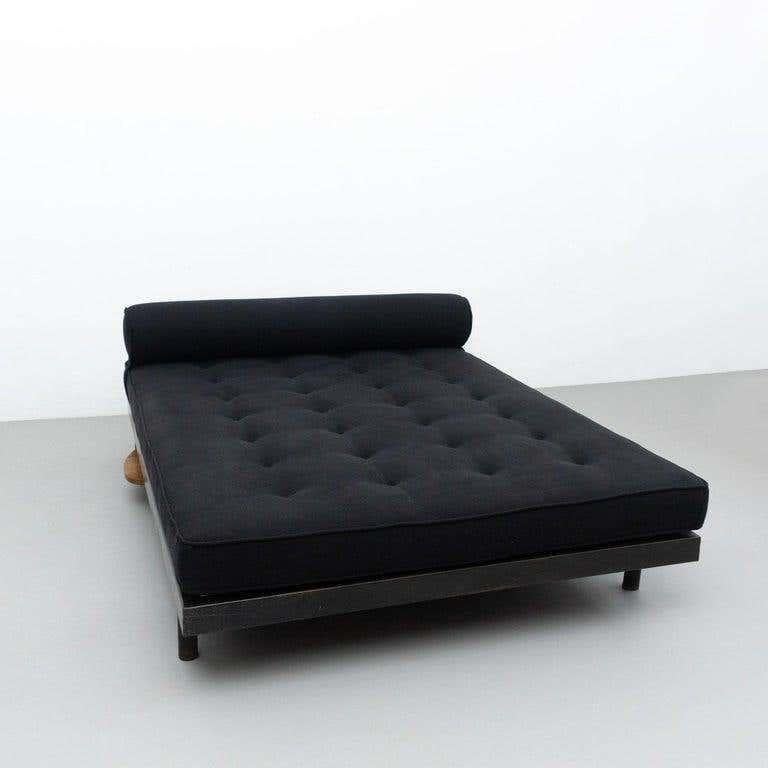 Mid-Century Modern Rare S.C.A.L. Double Daybed by Jean Prouvé, circa 1950 For Sale