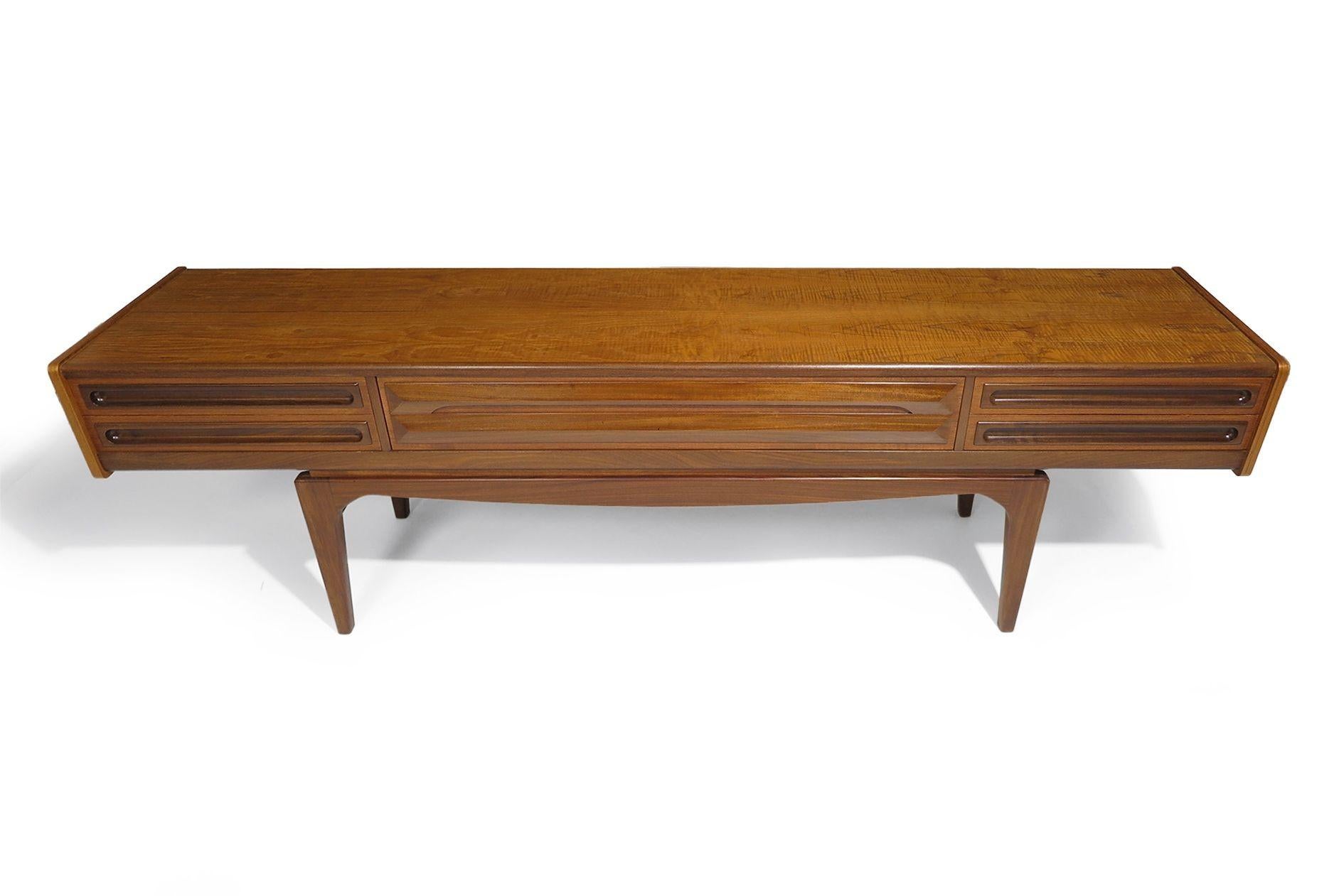 Scandinavian Modern Rare Scandinavian Low Teak Sideboard Media Credenza on Sculptural Legs