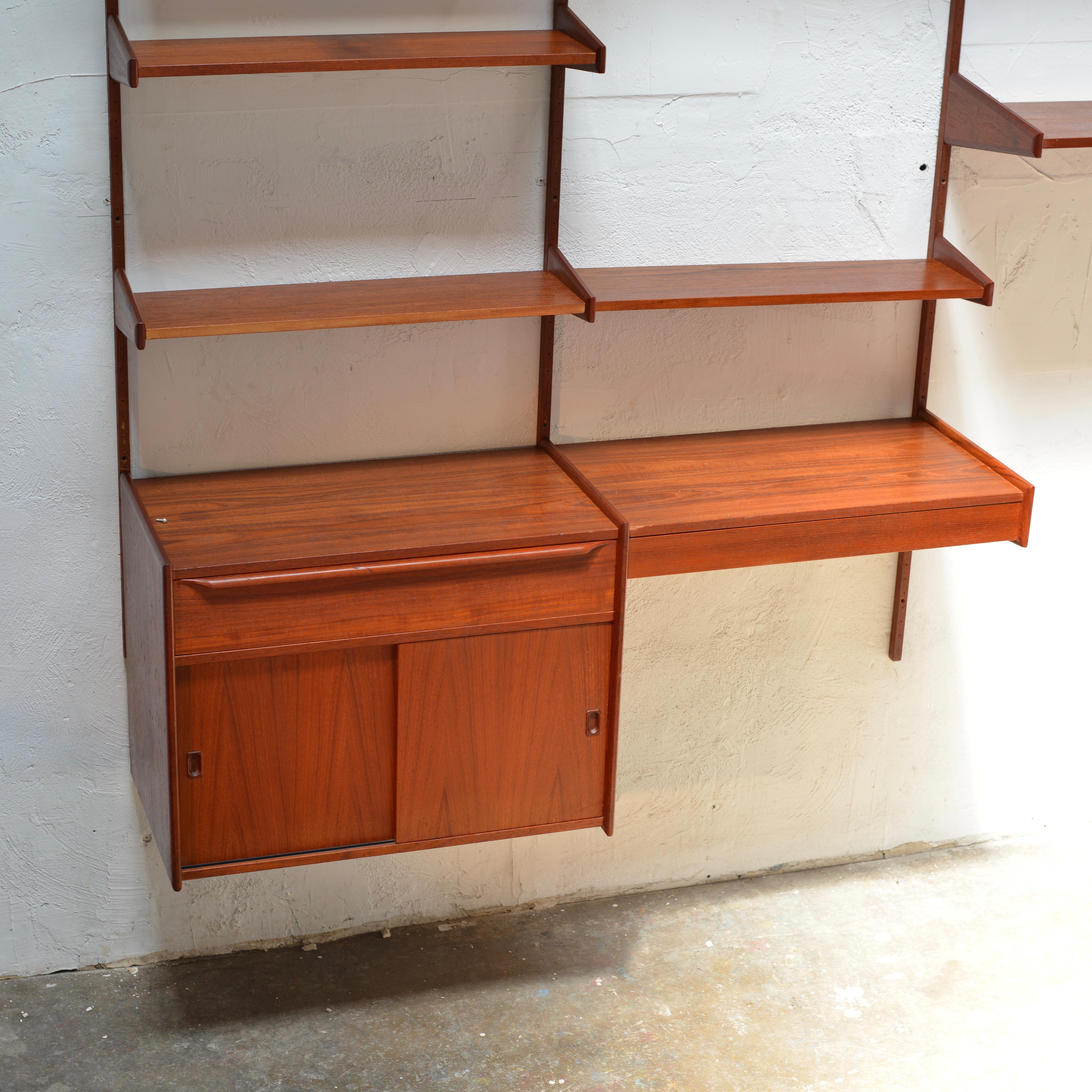 Rare Scandinavian Modern Teak Wall Unit In Excellent Condition In Los Angeles, CA