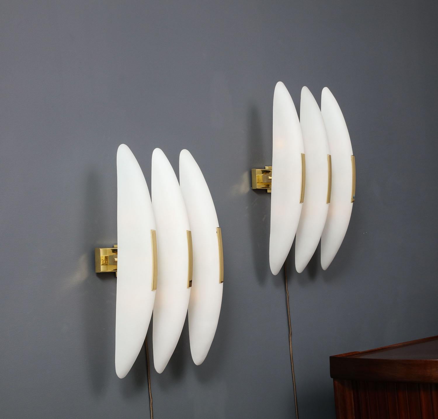 Mid-20th Century Rare Sconces, Variant of model 1799A by Fontana Arte For Sale