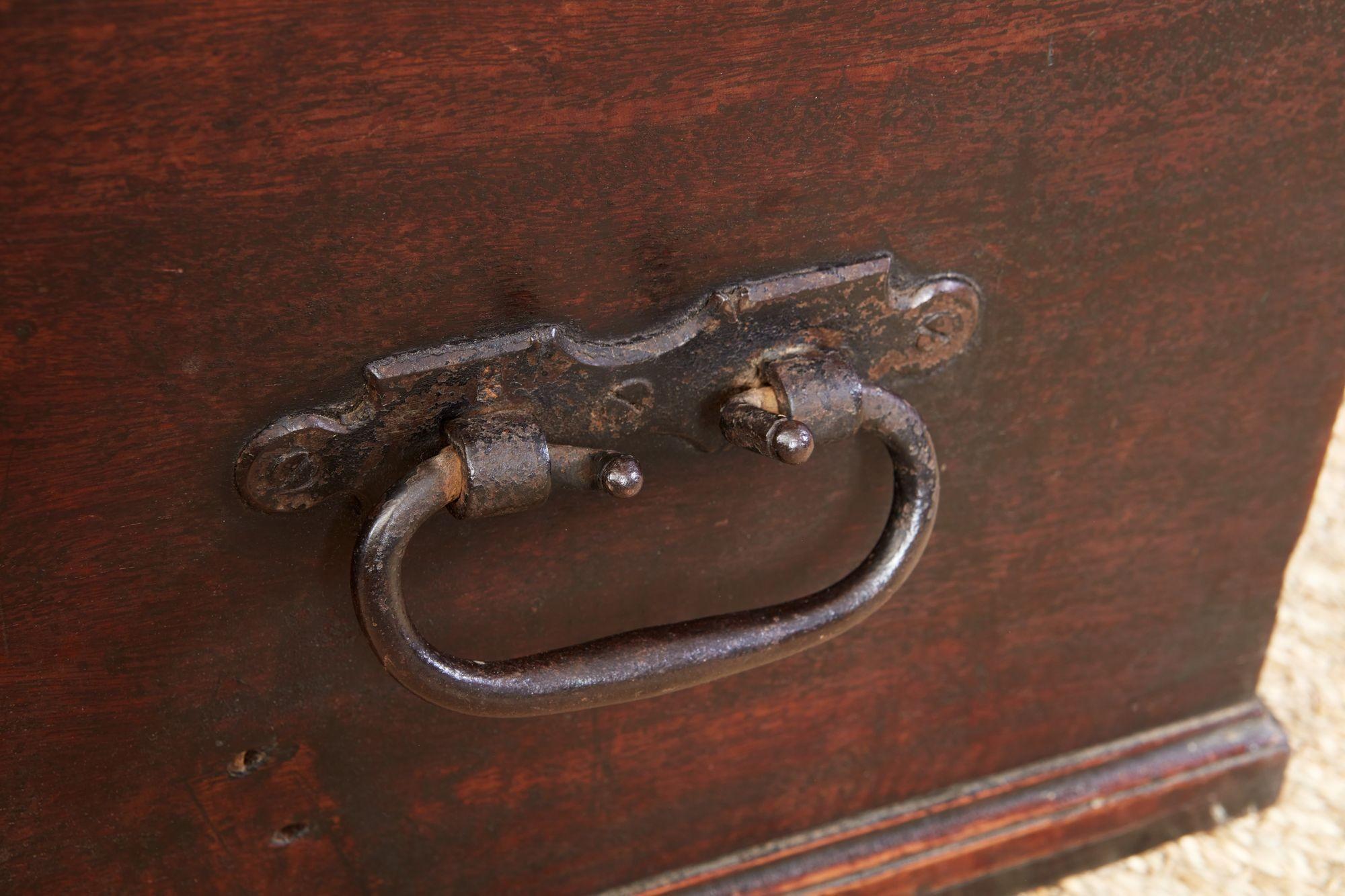 Rare Scottish George III Corporation Treasury Box For Sale 5